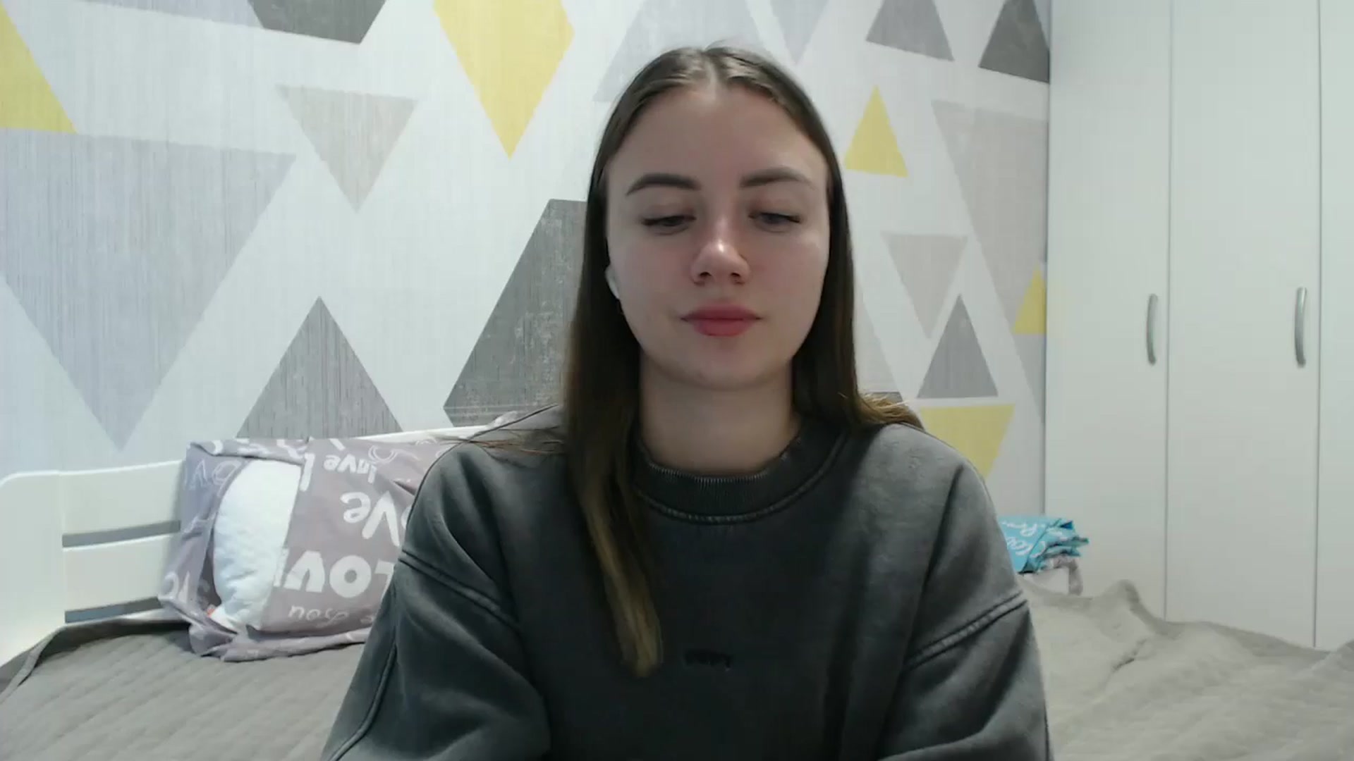 Gallery image thumbnail from Sulfate0's myfreecams stream on, 11/23/2025, 11:36 image 16 of 20