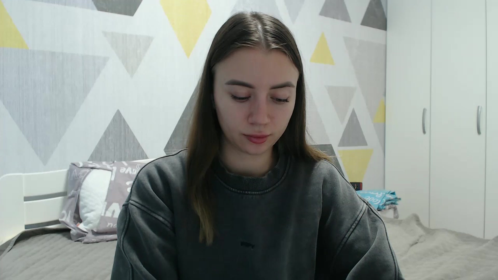 Gallery image thumbnail from Sulfate0's myfreecams stream on, 11/23/2025, 11:36 image 13 of 20