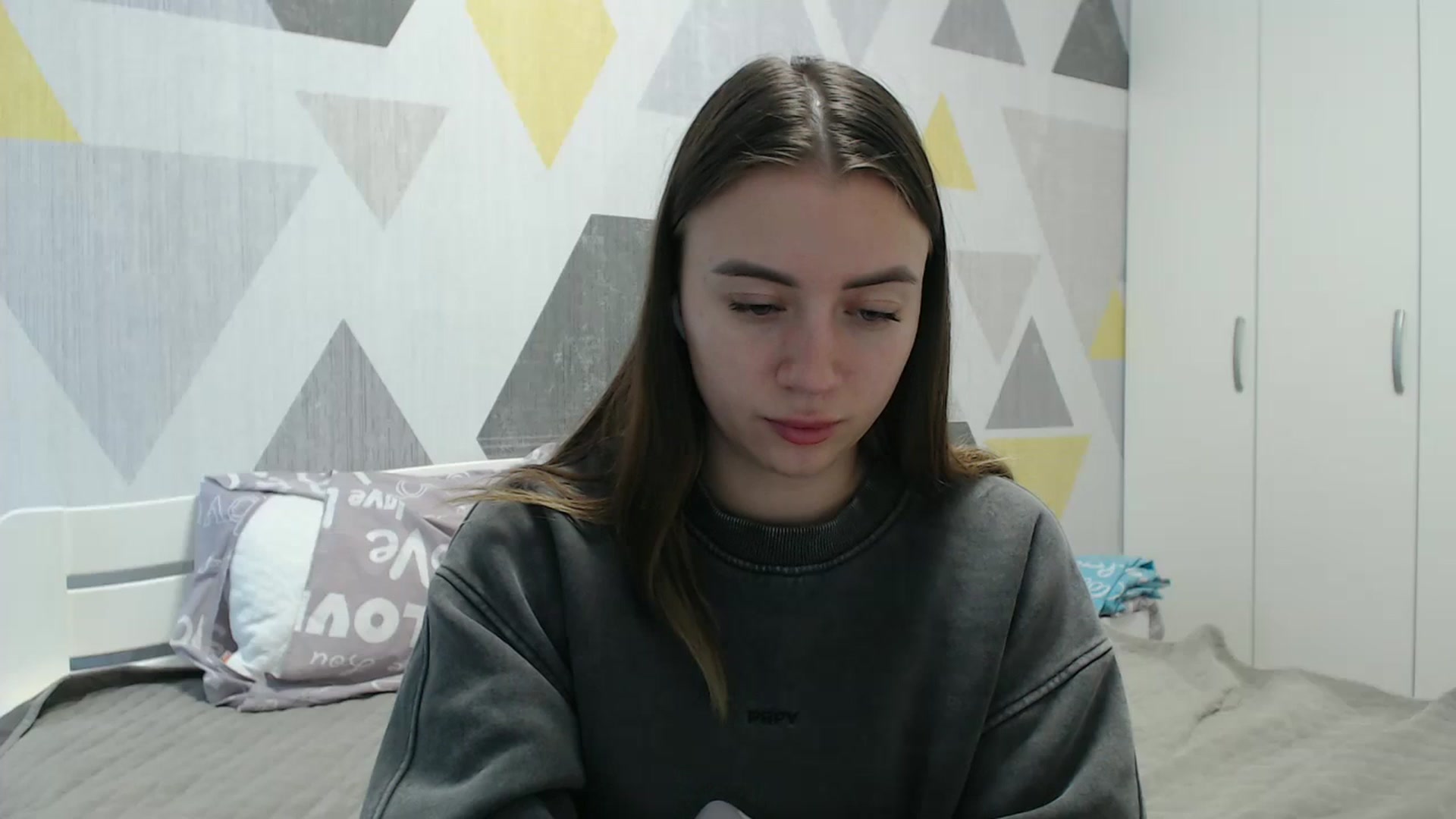 Gallery image thumbnail from Sulfate0's myfreecams stream on, 11/23/2025, 11:36 image 18 of 20