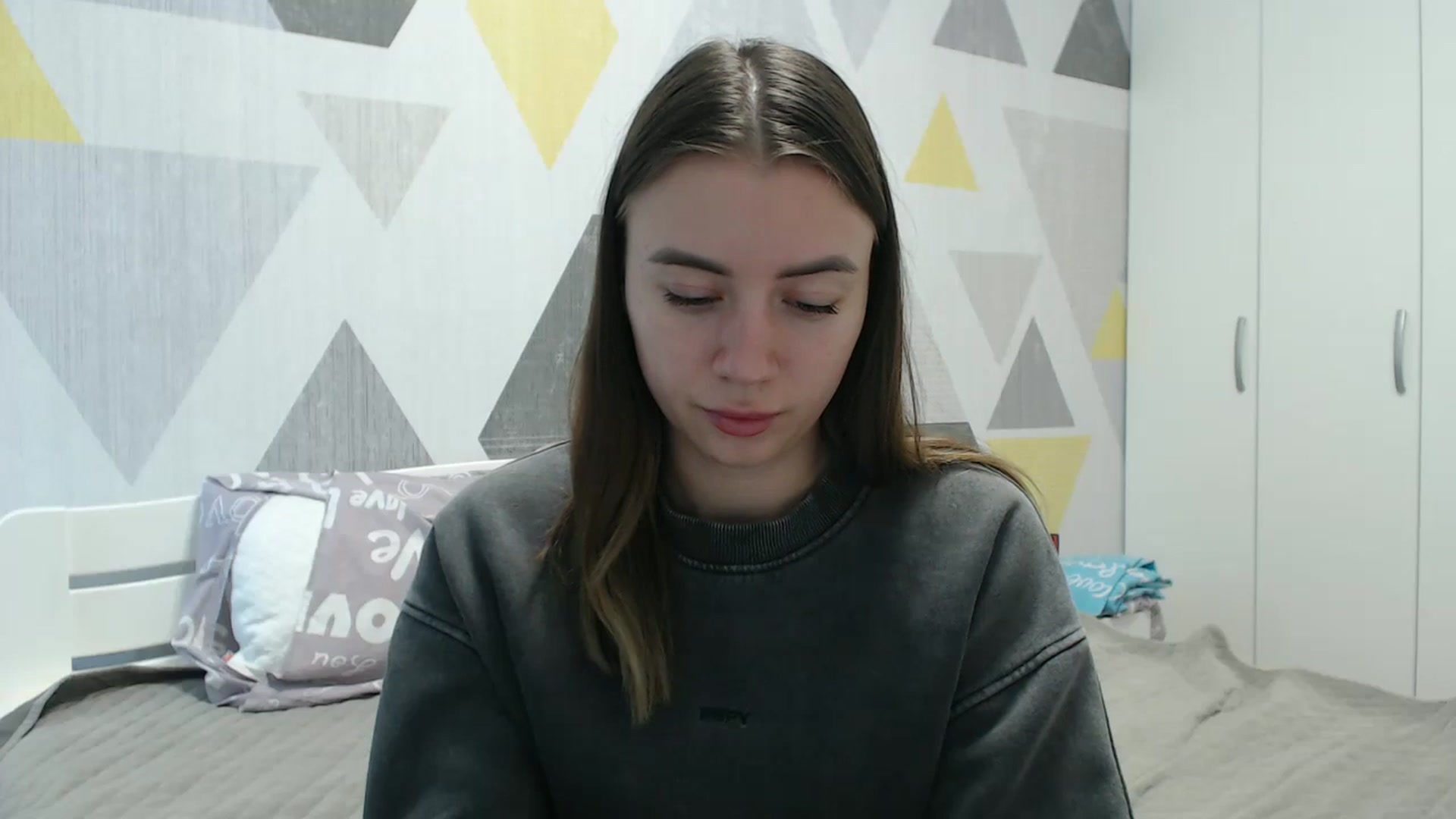 Gallery image thumbnail from Sulfate0's myfreecams stream on, 11/23/2025, 11:51 image 14 of 20
