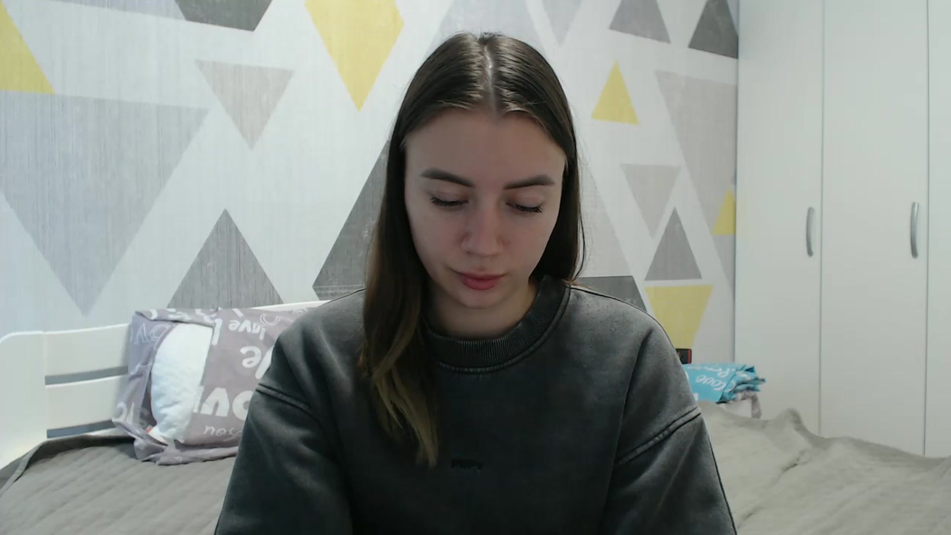 Gallery image thumbnail from Sulfate0's myfreecams stream on, 11/23/2025, 11:51 image 18 of 20