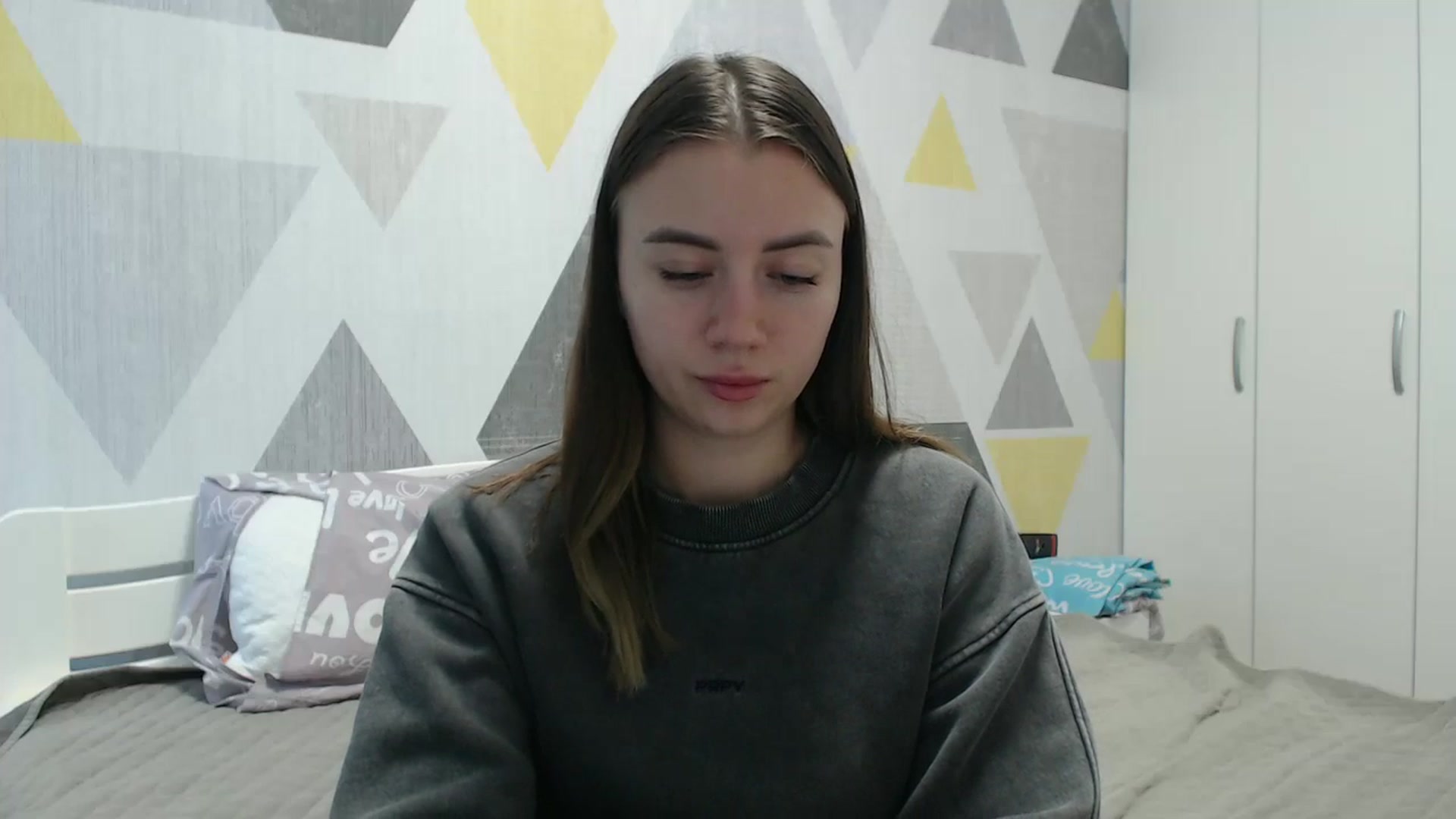 Gallery image thumbnail from Sulfate0's myfreecams stream on, 11/23/2025, 11:51 image 6 of 20