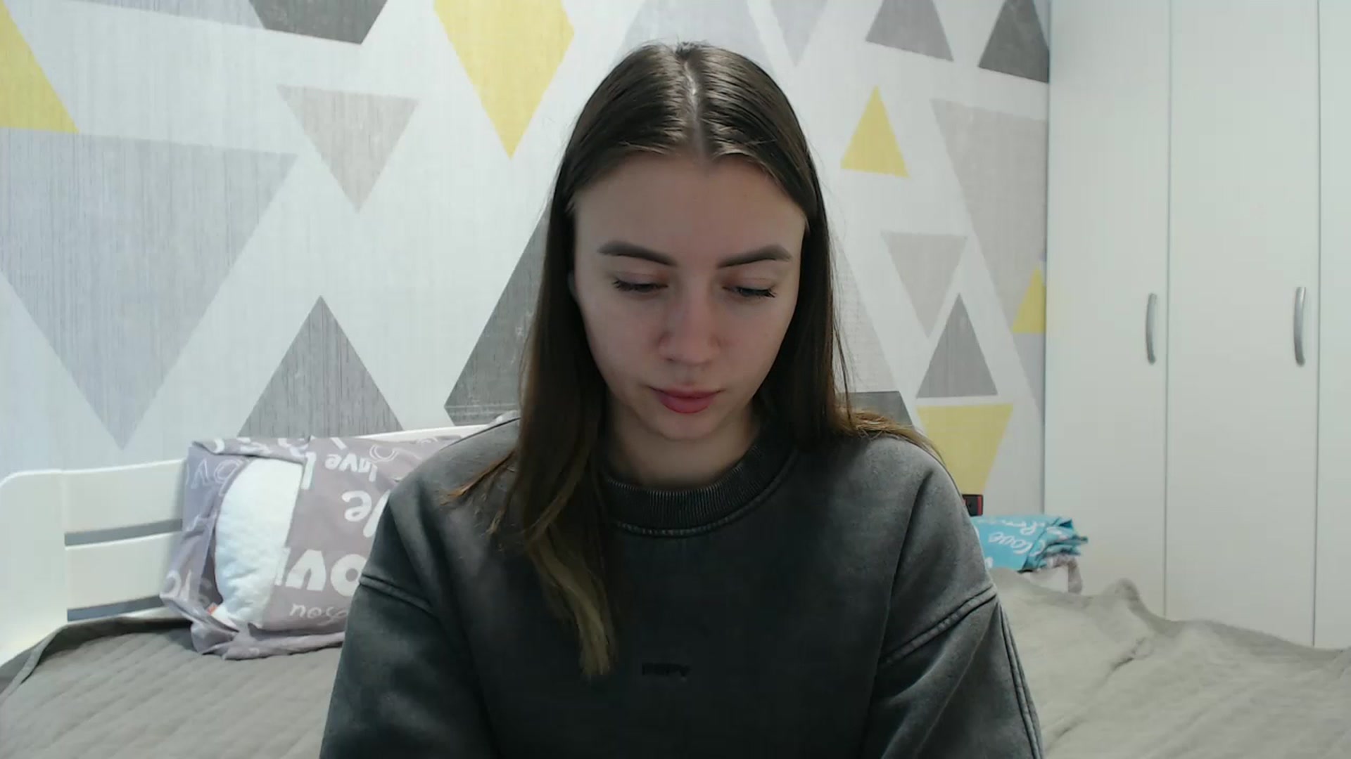 Gallery image thumbnail from Sulfate0's myfreecams stream on, 11/23/2025, 11:51 image 10 of 20