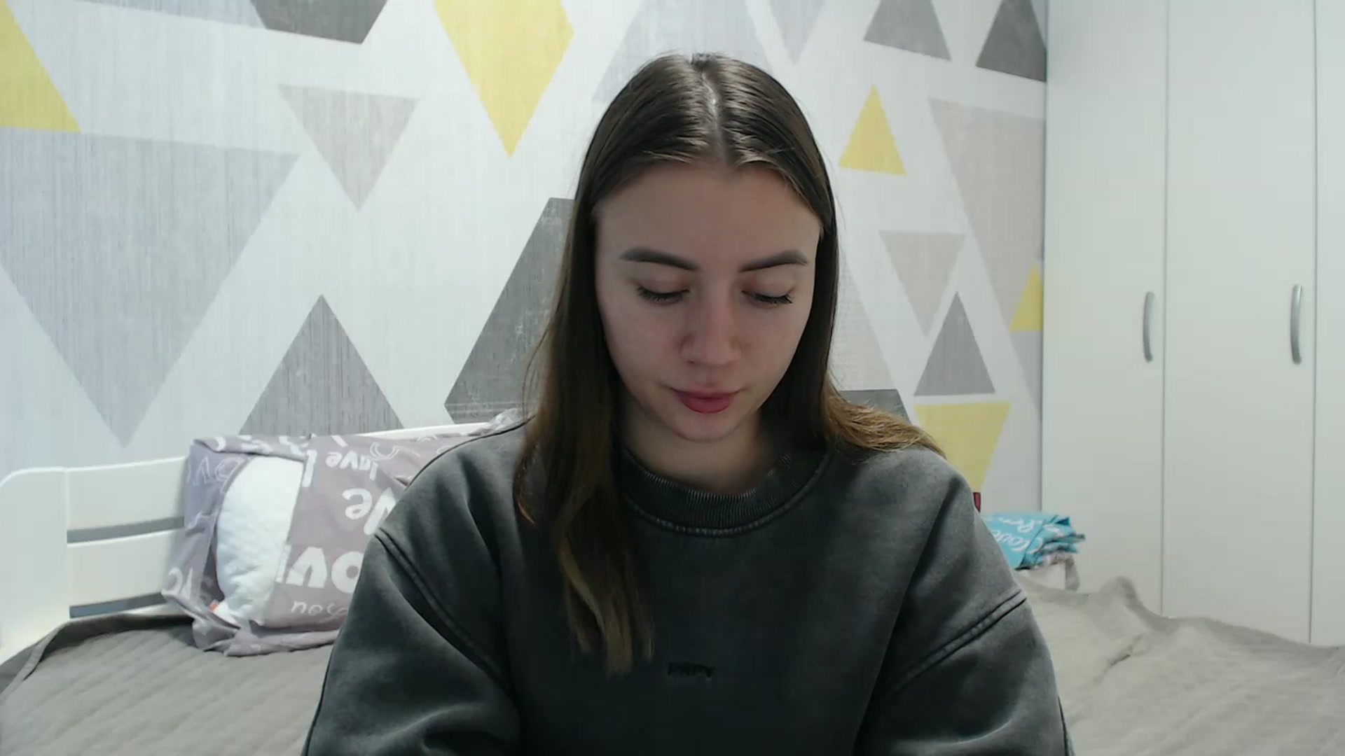 Gallery image thumbnail from Sulfate0's myfreecams stream on, 11/23/2025, 12:26 image 9 of 20