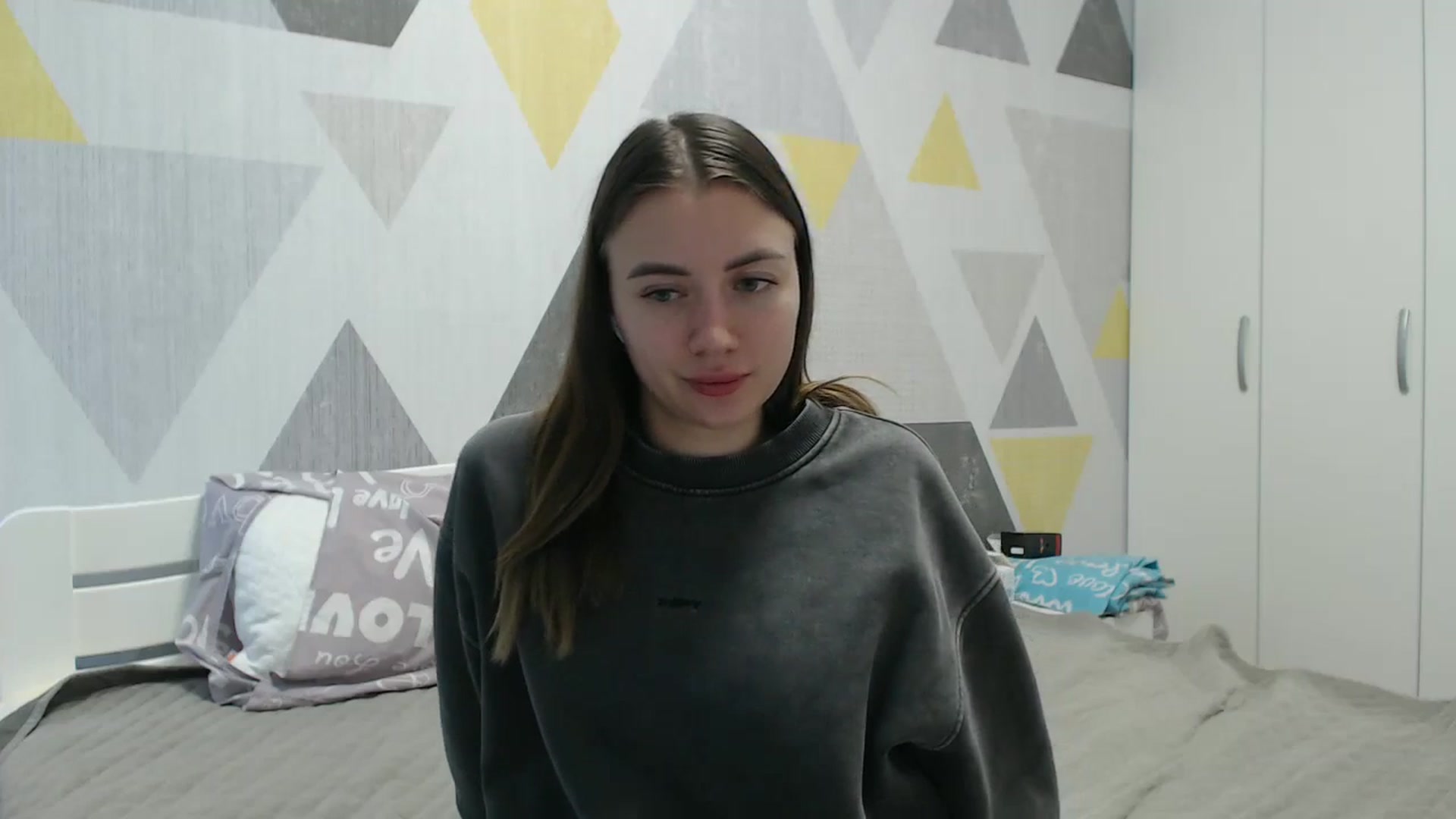 Gallery image thumbnail from Sulfate0's myfreecams stream on, 11/23/2025, 12:26 image 3 of 20