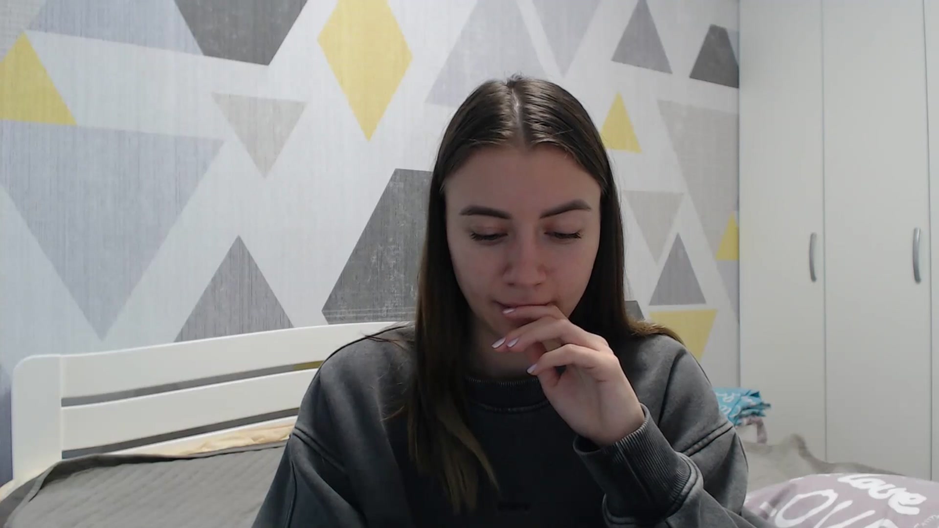 Gallery image thumbnail from Sulfate0's myfreecams stream on, 11/23/2025, 13:04 image 4 of 20