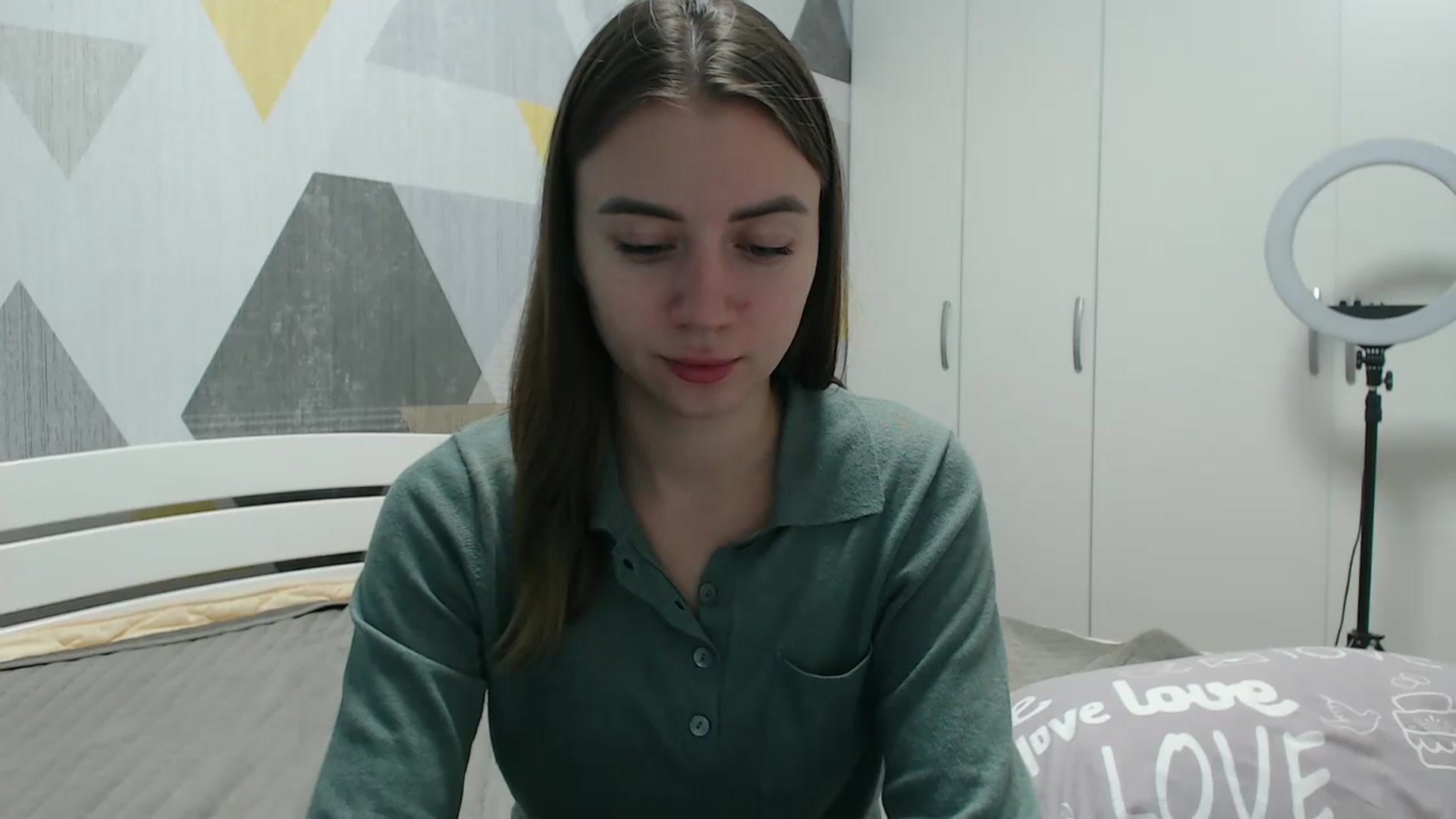 Gallery image thumbnail from Sulfate0's myfreecams stream on, 11/24/2025, 08:50 image 9 of 20