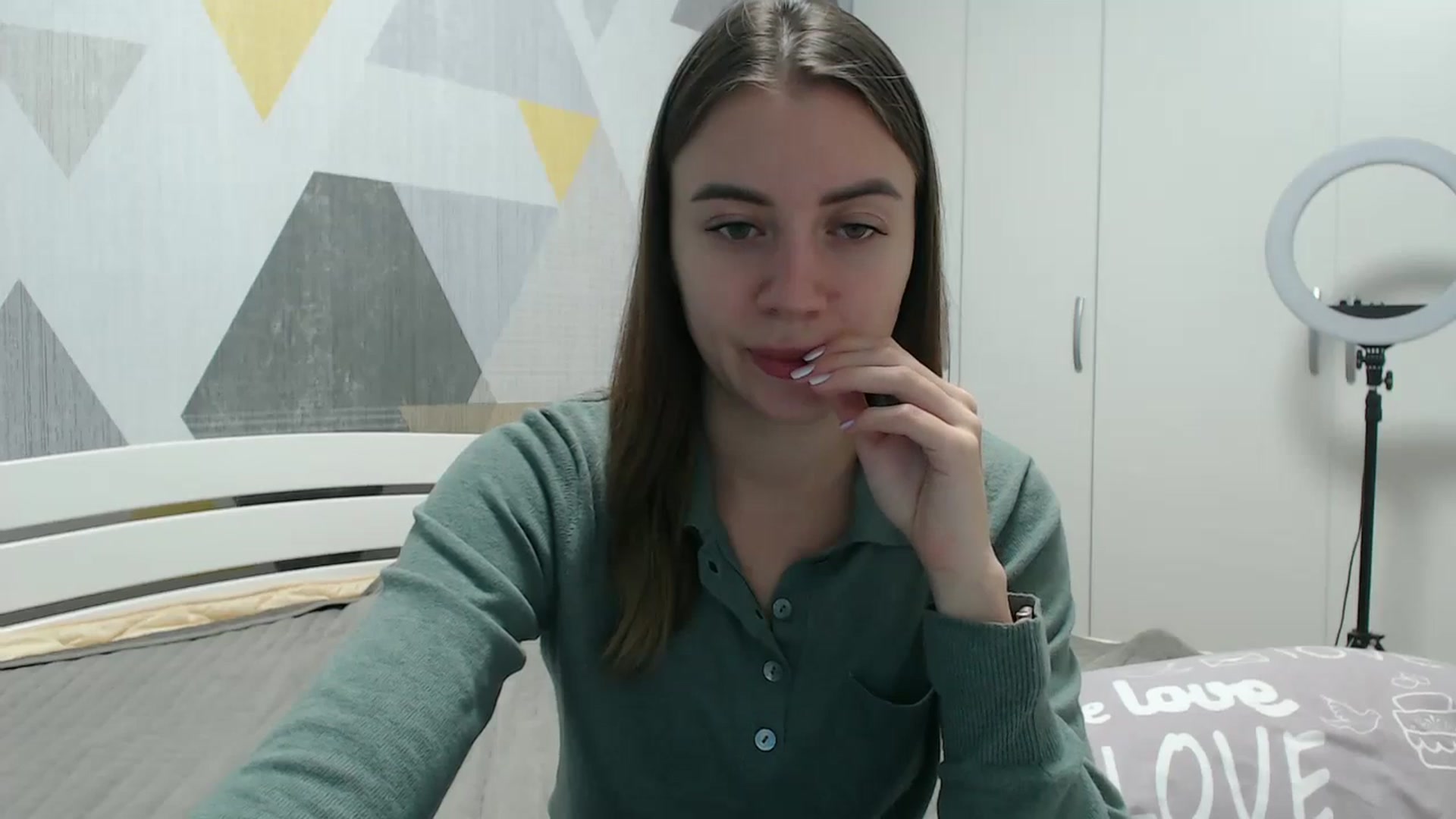 Gallery image thumbnail from Sulfate0's myfreecams stream on, 11/24/2025, 08:50 image 11 of 20