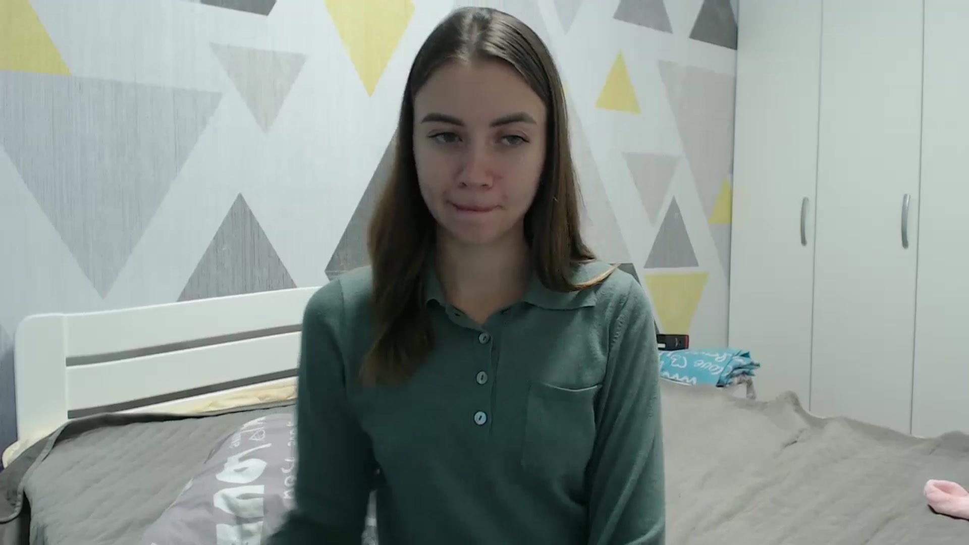 Gallery image thumbnail from Sulfate0's myfreecams stream on, 11/24/2025, 08:50 image 3 of 20