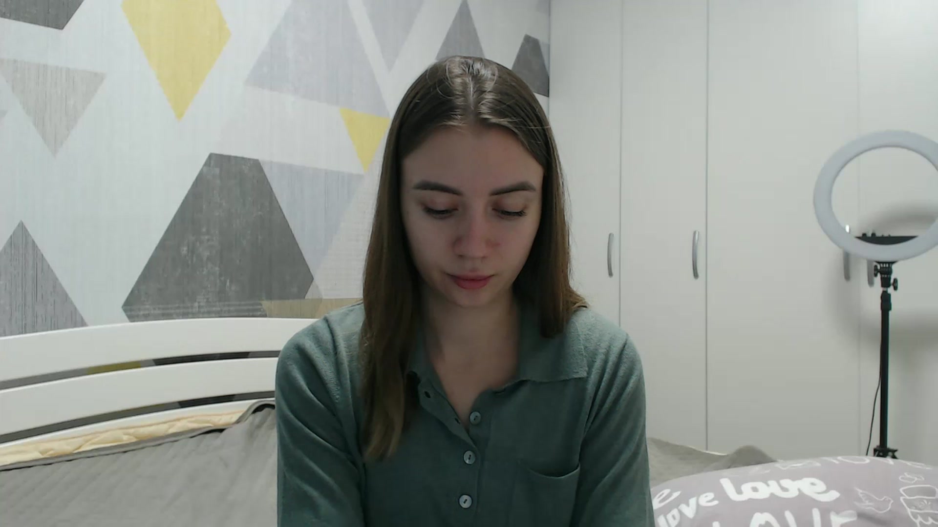 Gallery image thumbnail from Sulfate0's myfreecams stream on, 11/24/2025, 08:50 image 15 of 20