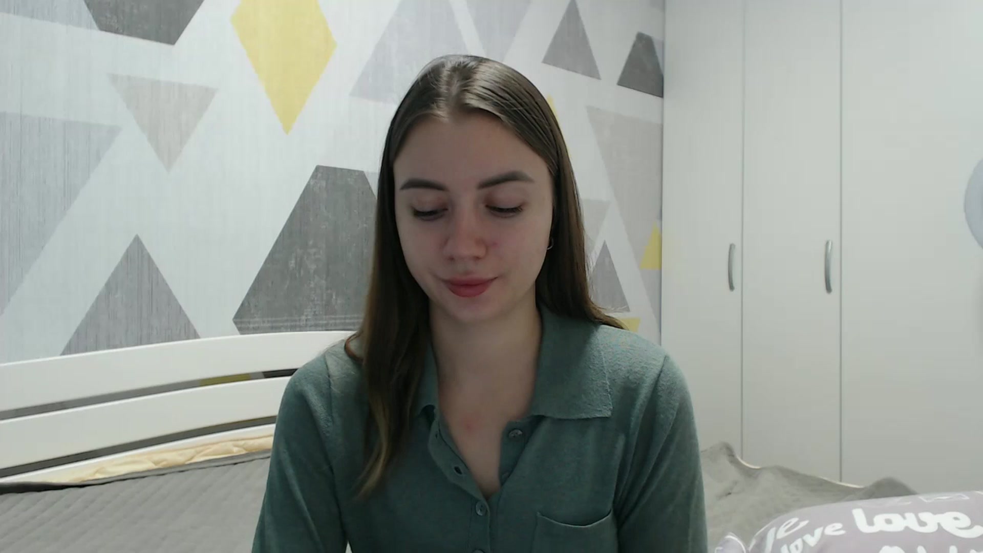 Gallery image thumbnail from Sulfate0's myfreecams stream on, 11/24/2025, 09:21 image 1 of 20