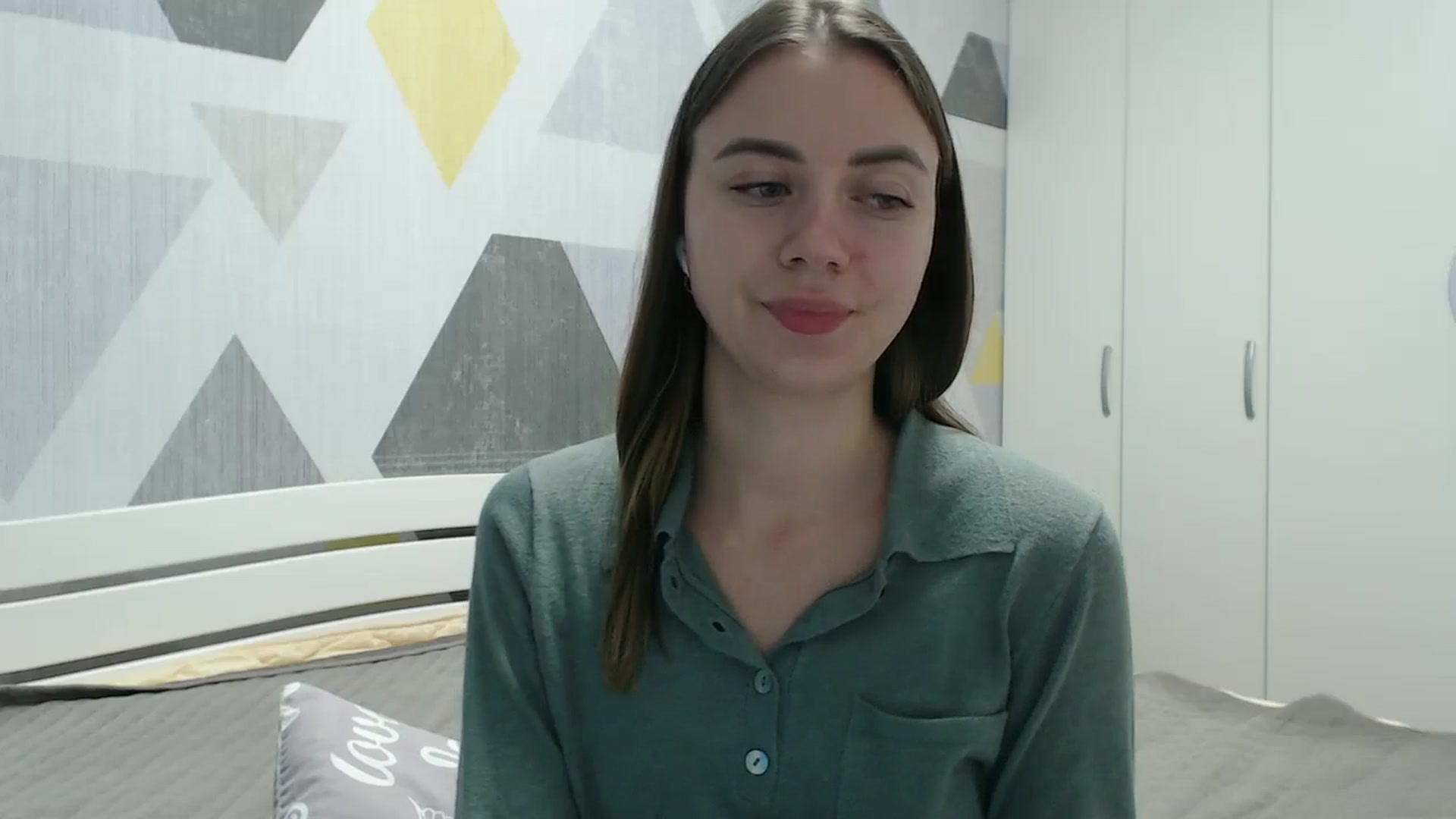 Gallery image thumbnail from Sulfate0's myfreecams stream on, 11/24/2025, 11:10 image 10 of 20