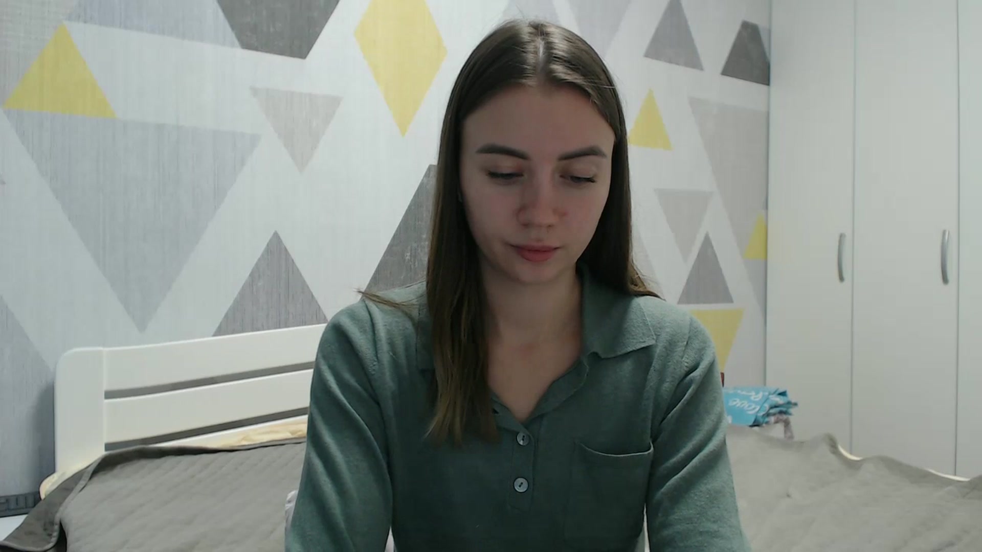 Gallery image thumbnail from Sulfate0's myfreecams stream on, 11/24/2025, 11:10 image 16 of 20