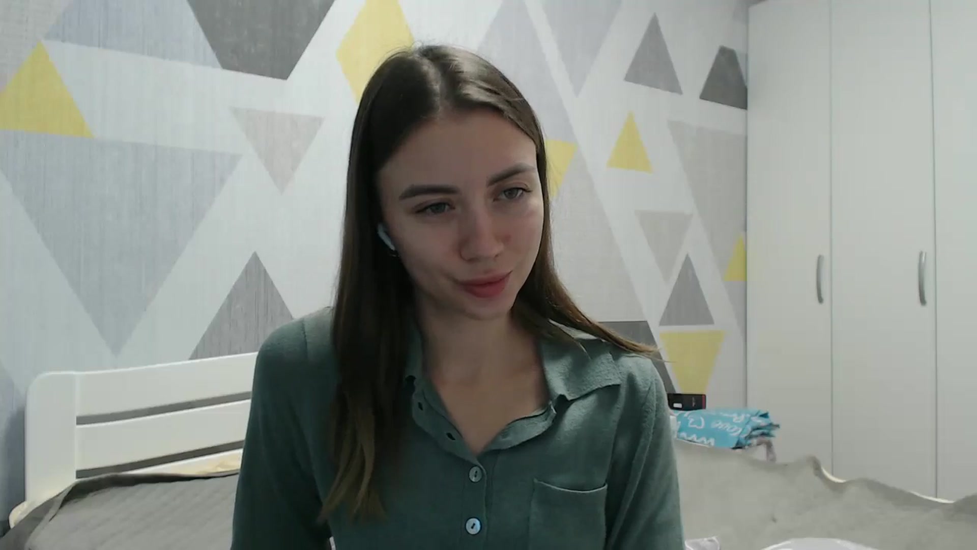 Gallery image thumbnail from Sulfate0's myfreecams stream on, 11/24/2025, 11:50 image 15 of 20