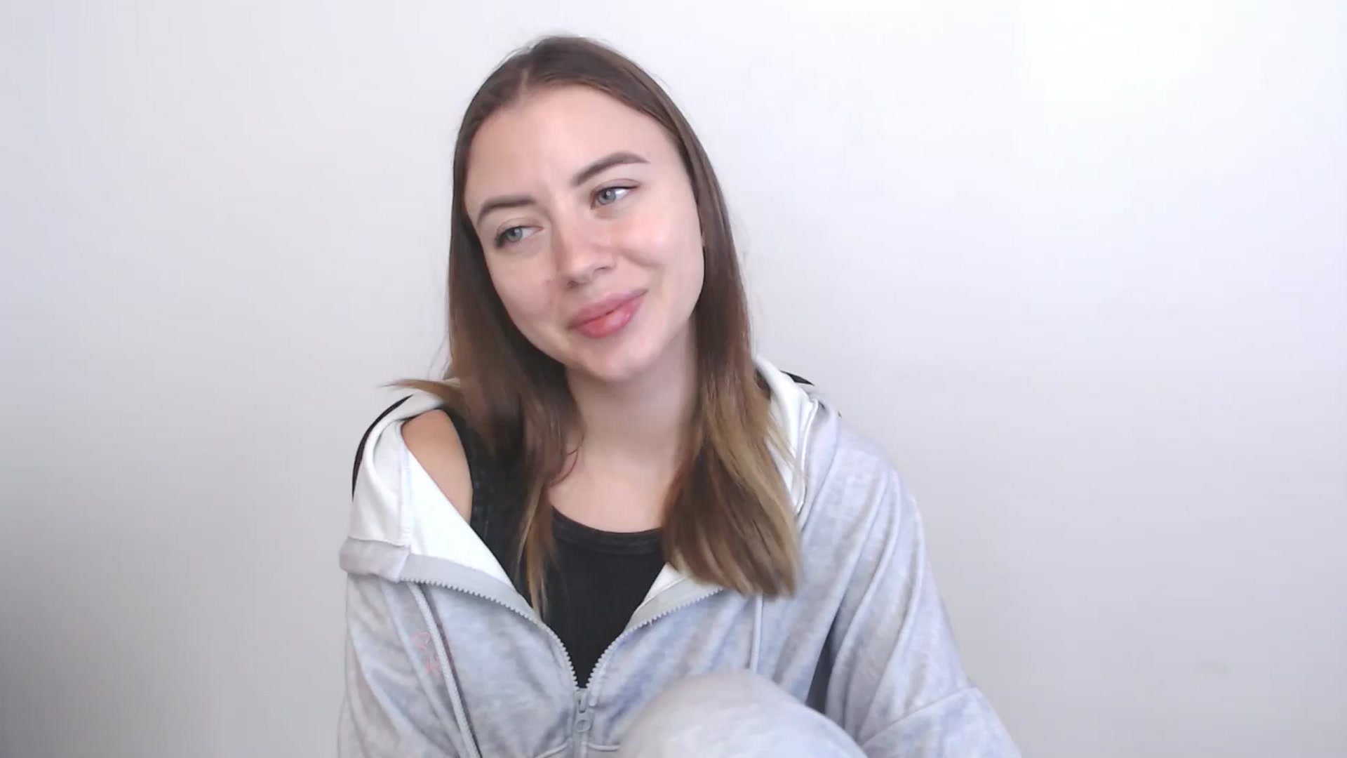 Gallery image thumbnail from Sulfate0's myfreecams stream on, 11/26/2025, 10:23 image 13 of 20