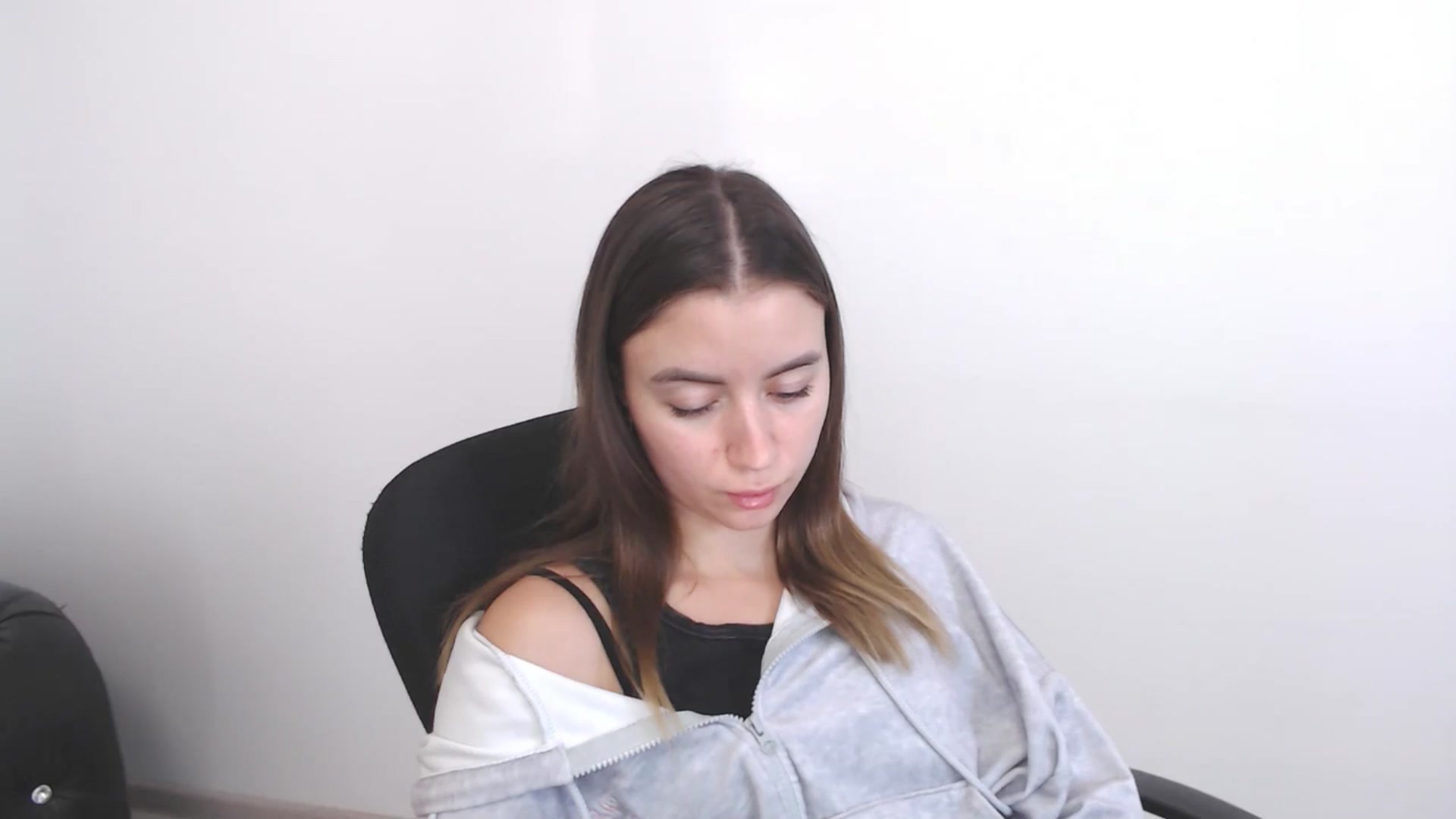 Gallery image thumbnail from Sulfate0's myfreecams stream on, 11/26/2025, 11:45 image 7 of 20
