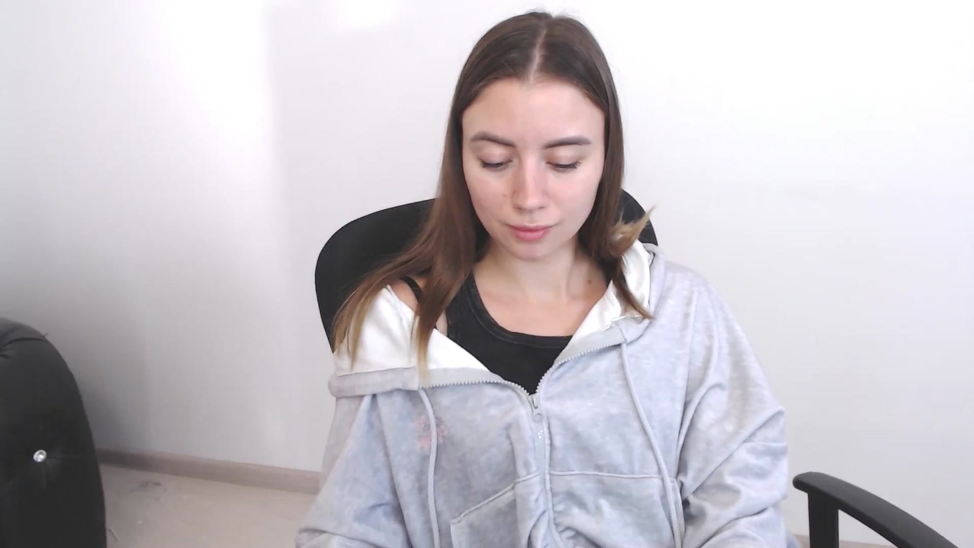 Gallery image thumbnail from Sulfate0's myfreecams stream on, 11/26/2025, 11:45 image 13 of 20