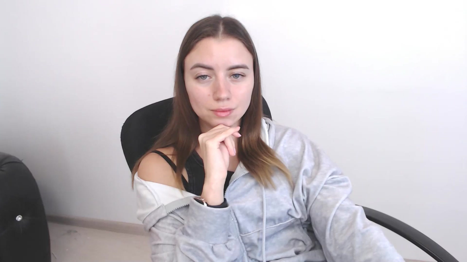 Gallery image thumbnail from Sulfate0's myfreecams stream on, 11/26/2025, 11:45 image 8 of 20