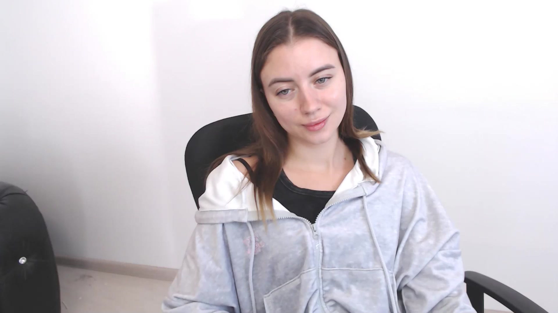 Gallery image thumbnail from Sulfate0's myfreecams stream on, 11/26/2025, 11:45 image 12 of 20