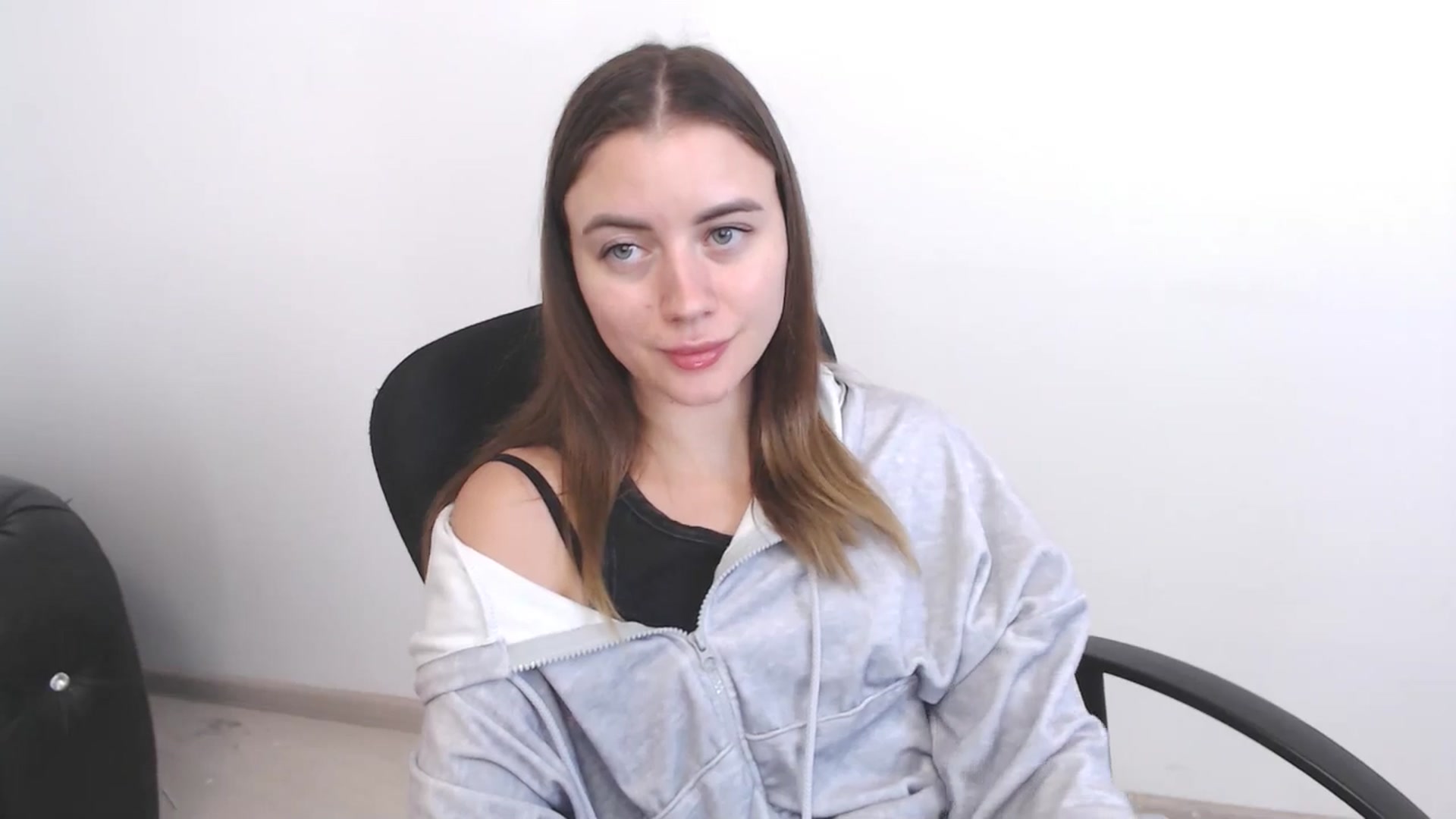 Gallery image thumbnail from Sulfate0's myfreecams stream on, 11/26/2025, 11:45 image 9 of 20