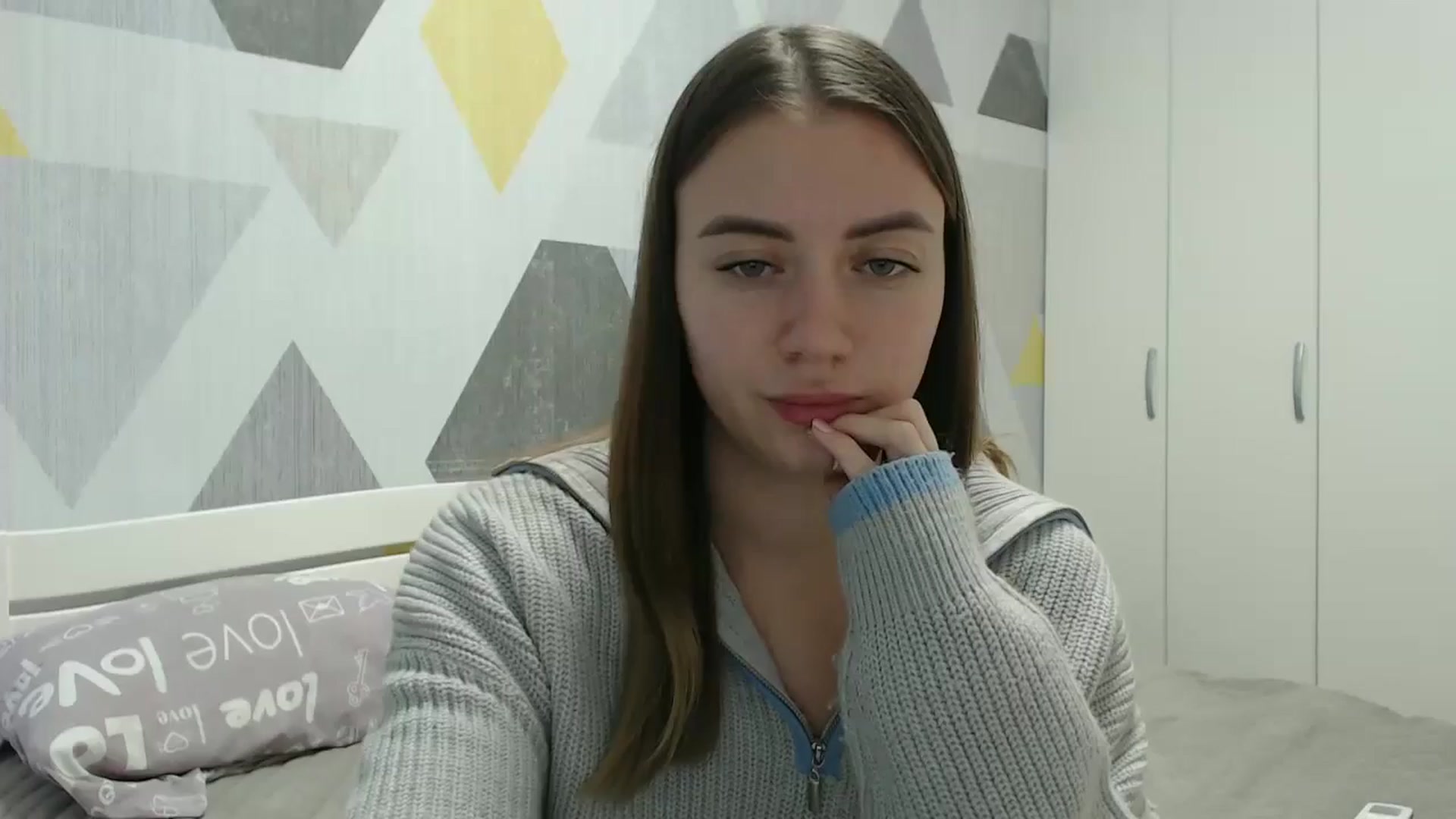 Gallery image thumbnail from Sulfate0's myfreecams stream on, 11/27/2025, 13:10 image 1 of 20
