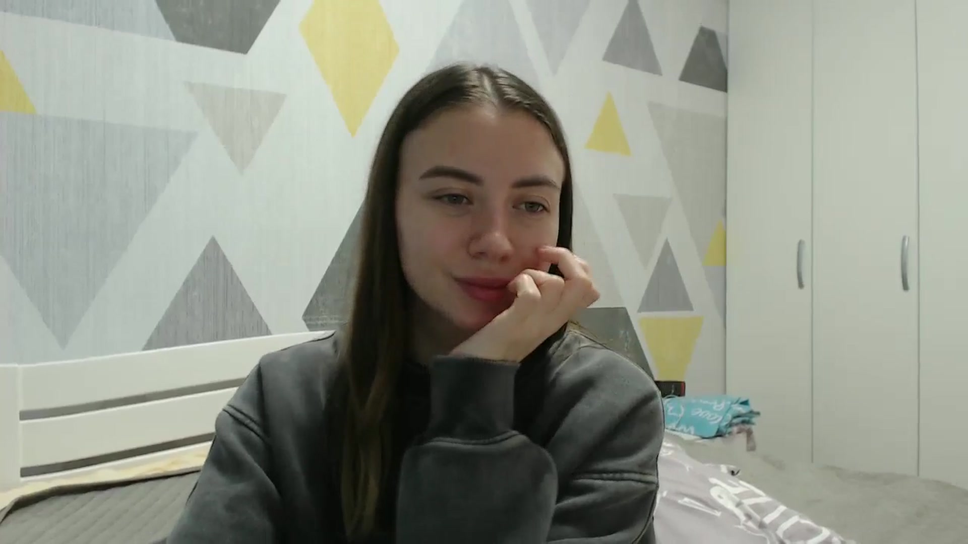 Gallery image thumbnail from Sulfate0's myfreecams stream on, 11/28/2025, 09:01 image 18 of 20