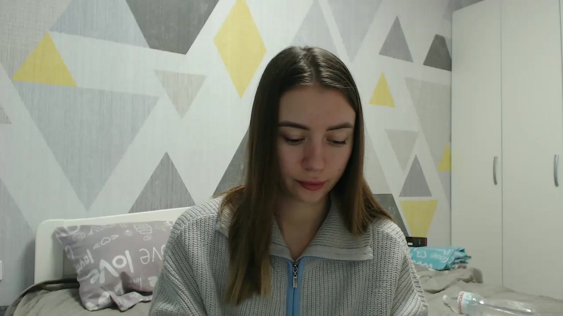Gallery image thumbnail from Sulfate0's myfreecams stream on, 12/01/2025, 09:23 image 6 of 20