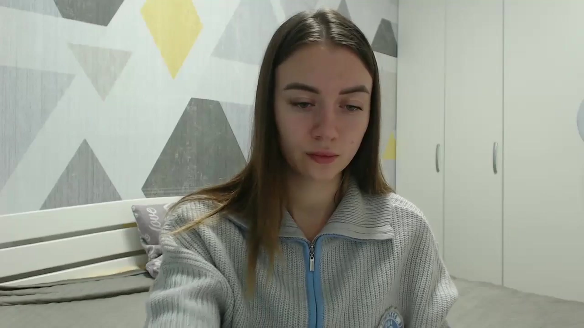 Gallery image thumbnail from Sulfate0's myfreecams stream on, 12/01/2025, 09:23 image 19 of 20