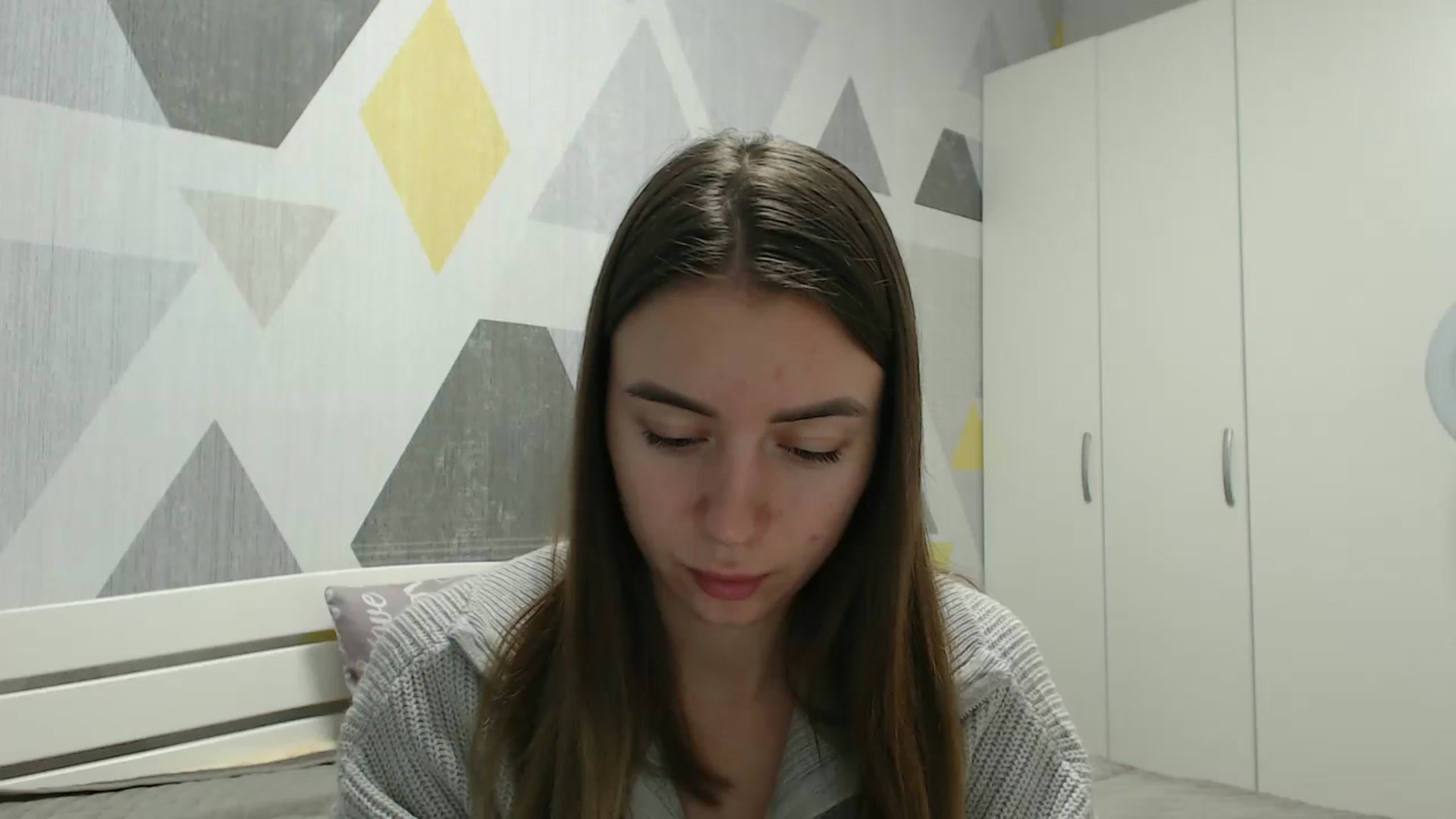 Gallery image thumbnail from Sulfate0's myfreecams stream on, 12/01/2025, 10:28 image 14 of 20