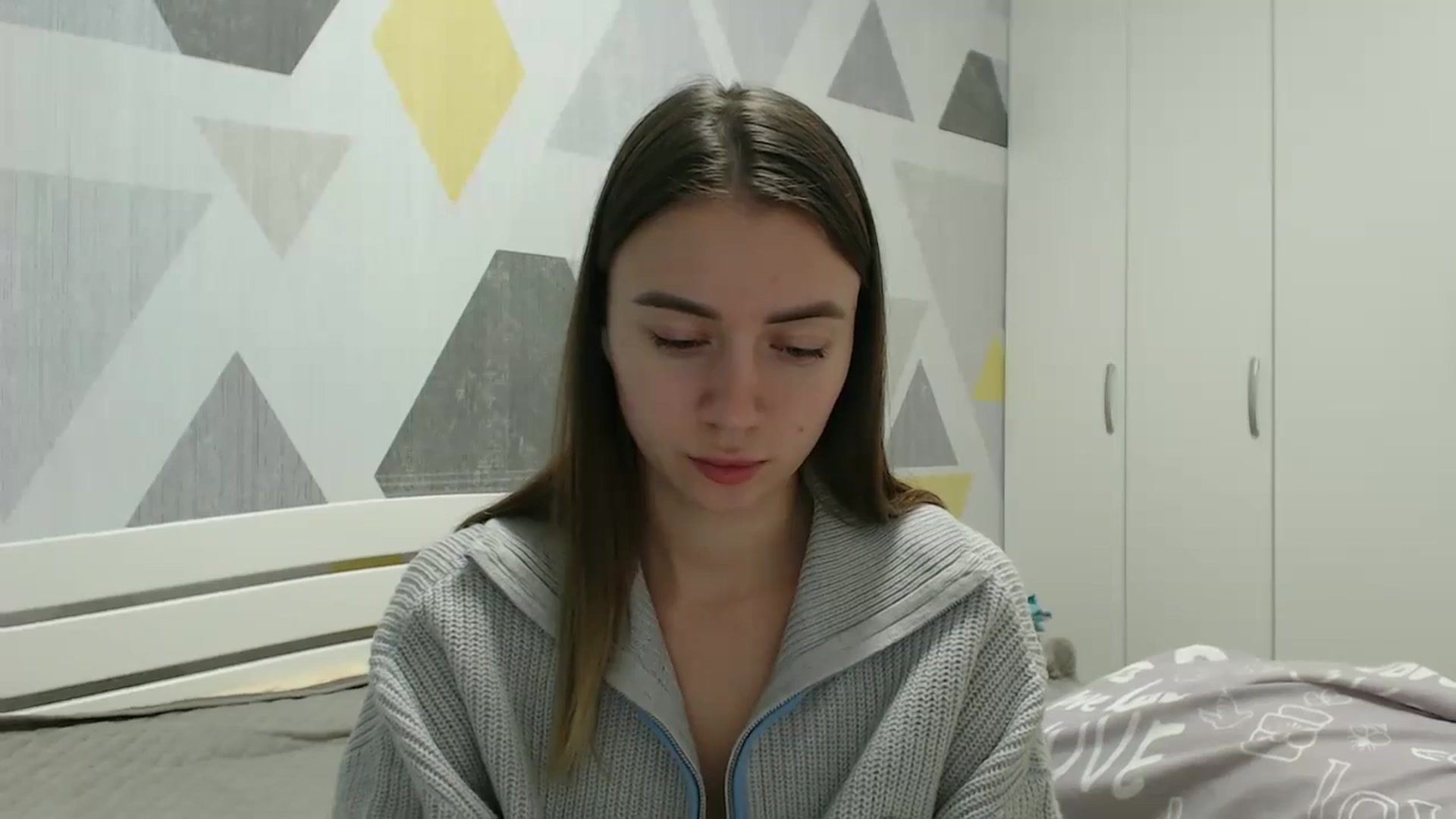 Gallery image thumbnail from Sulfate0's myfreecams stream on, 12/01/2025, 11:33 image 18 of 20
