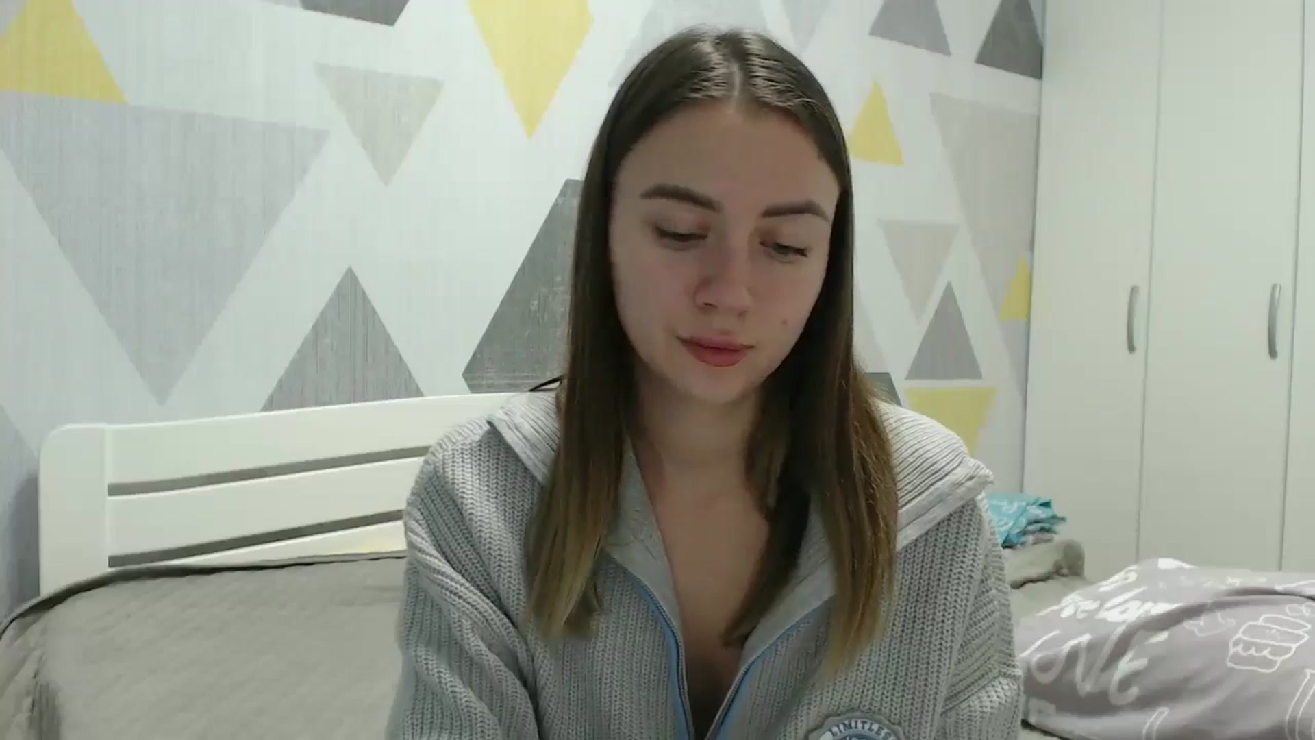 Gallery image thumbnail from Sulfate0's myfreecams stream on, 12/01/2025, 12:29 image 4 of 20