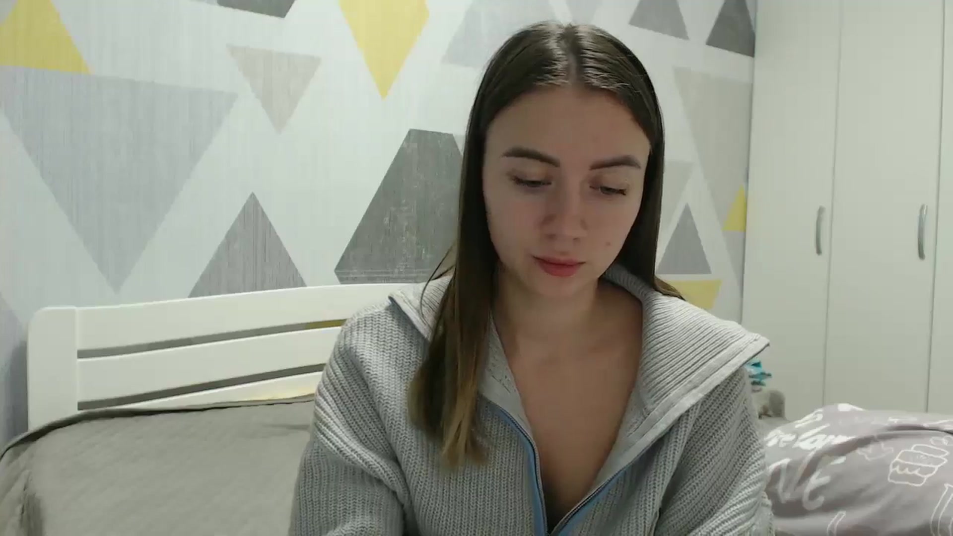 Gallery image thumbnail from Sulfate0's myfreecams stream on, 12/01/2025, 12:29 image 17 of 20