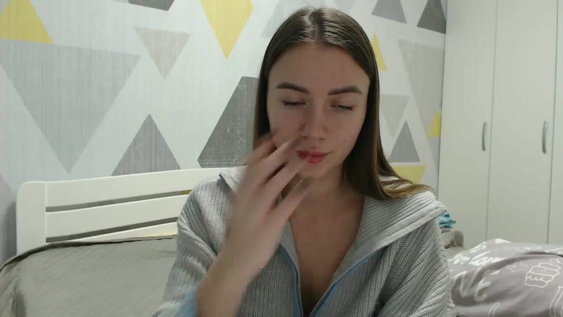 Gallery image thumbnail from Sulfate0's myfreecams stream on, 12/01/2025, 12:29 image 11 of 20