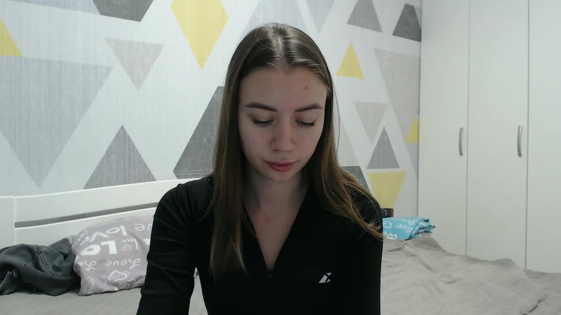 Gallery image thumbnail from Sulfate0's myfreecams stream on, 12/04/2025, 10:16 image 5 of 20