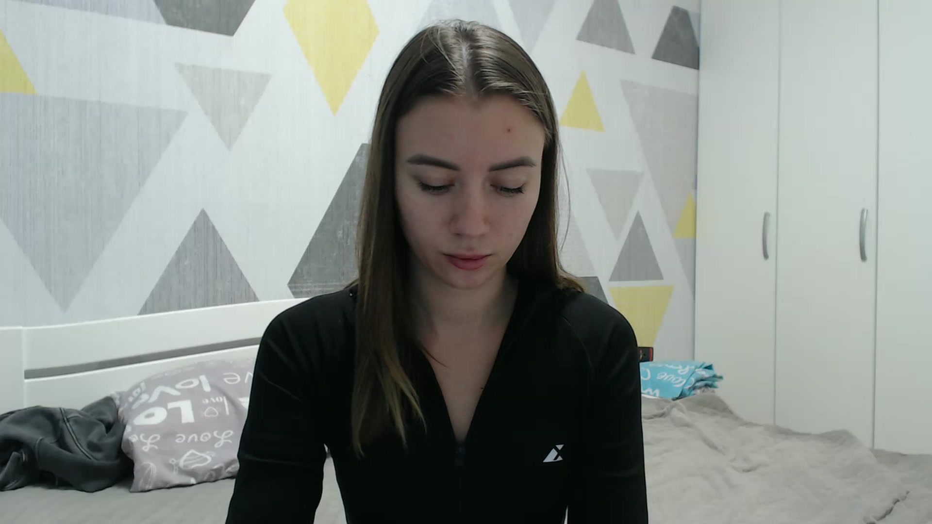 Gallery image thumbnail from Sulfate0's myfreecams stream on, 12/04/2025, 10:16 image 8 of 20