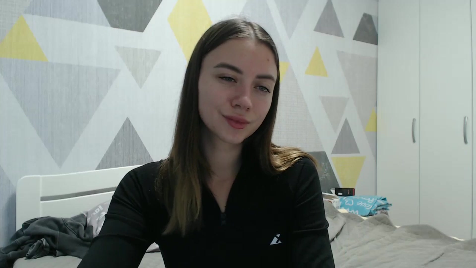 Gallery image thumbnail from Sulfate0's myfreecams stream on, 12/04/2025, 11:37 image 10 of 20