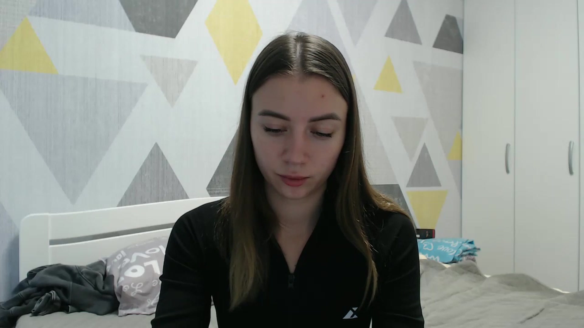 Gallery image thumbnail from Sulfate0's myfreecams stream on, 12/04/2025, 11:37 image 6 of 20