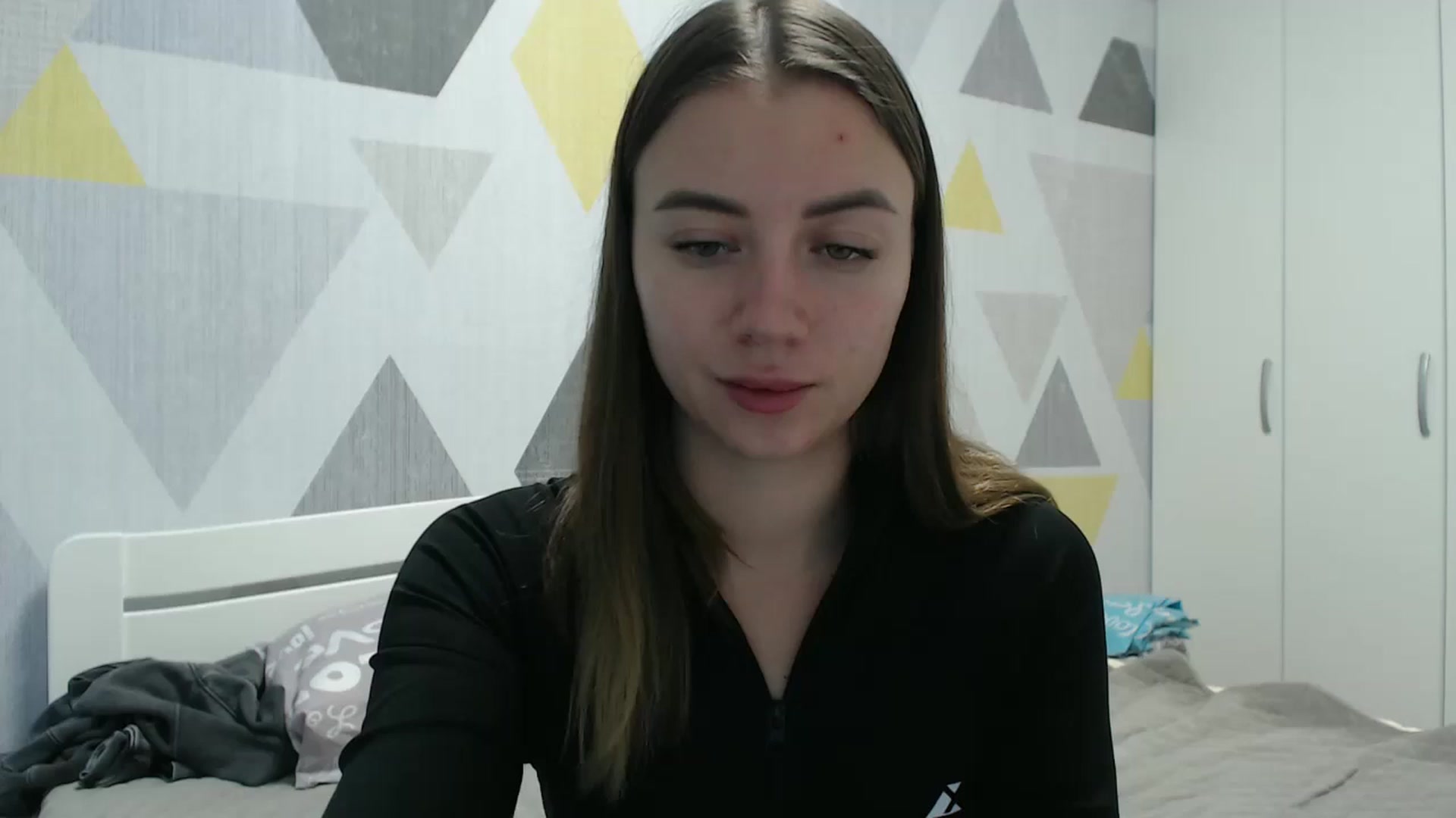 Gallery image thumbnail from Sulfate0's myfreecams stream on, 12/04/2025, 11:37 image 8 of 20