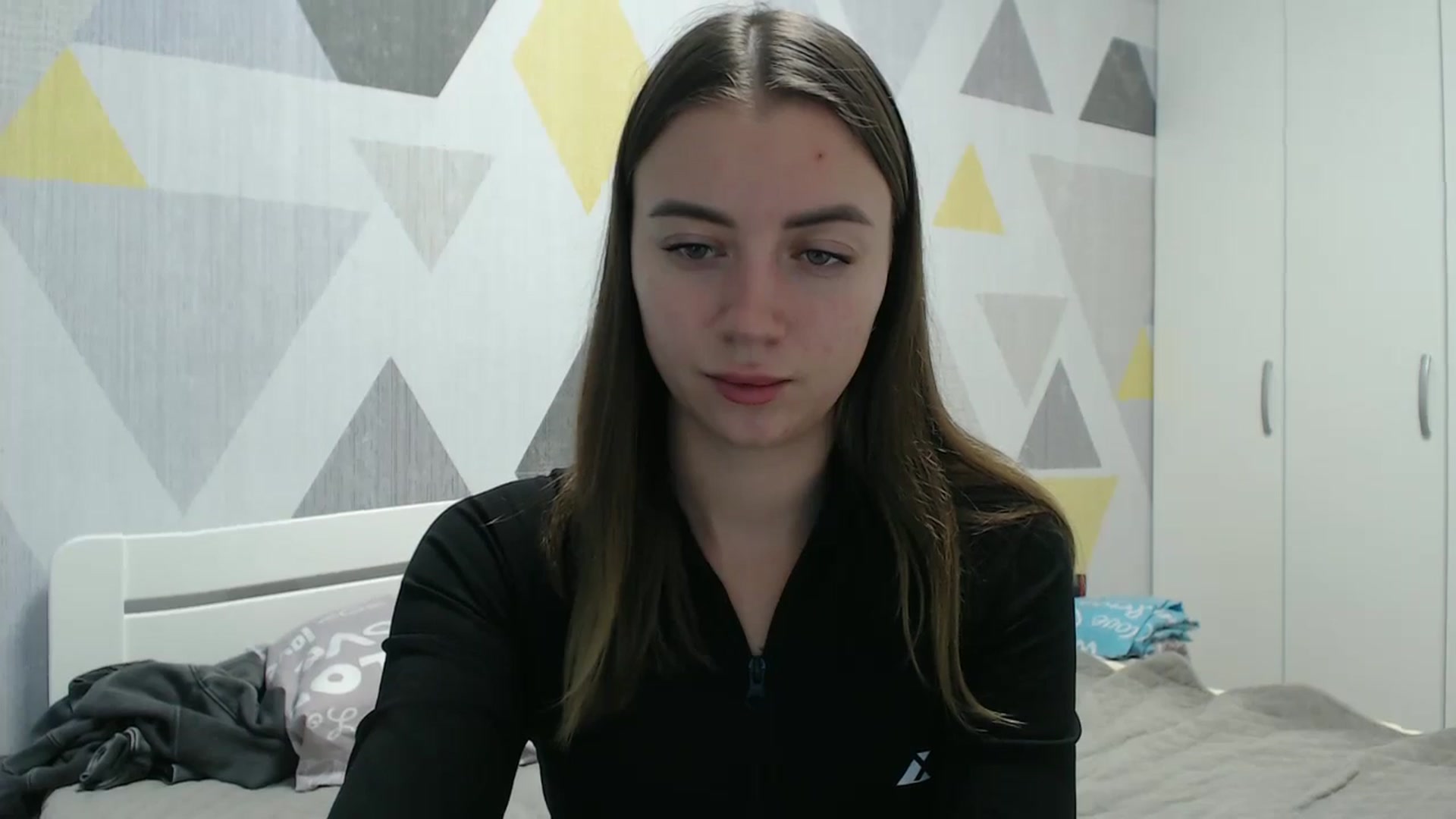 Gallery image thumbnail from Sulfate0's myfreecams stream on, 12/04/2025, 11:37 image 15 of 20