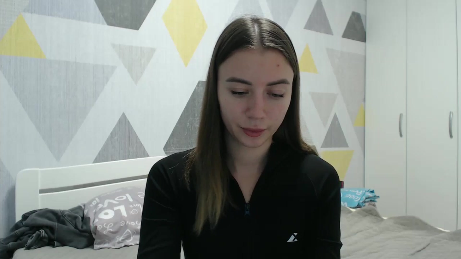 Gallery image thumbnail from Sulfate0's myfreecams stream on, 12/04/2025, 11:37 image 17 of 20
