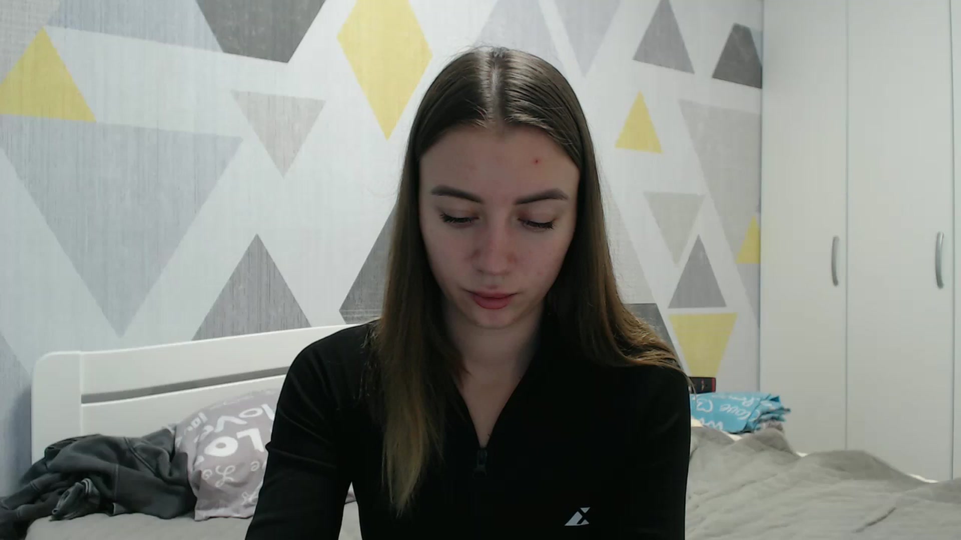 Gallery image thumbnail from Sulfate0's myfreecams stream on, 12/04/2025, 11:37 image 1 of 20