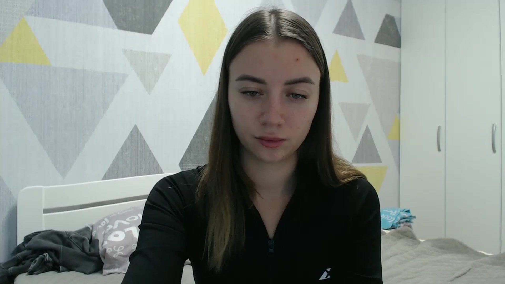 Gallery image thumbnail from Sulfate0's myfreecams stream on, 12/04/2025, 11:37 image 9 of 20