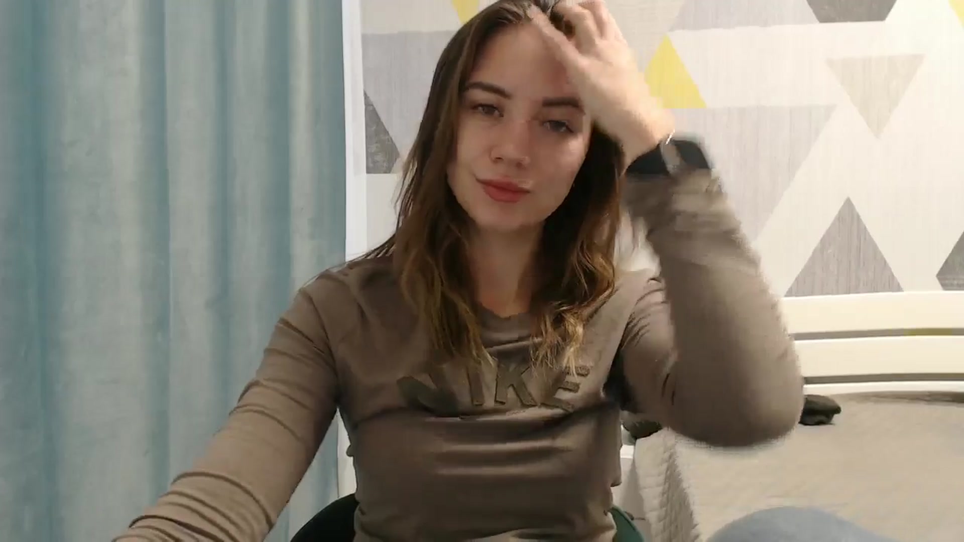 Gallery image thumbnail from Sulfate0's myfreecams stream on, 12/05/2025, 08:52 image 8 of 20