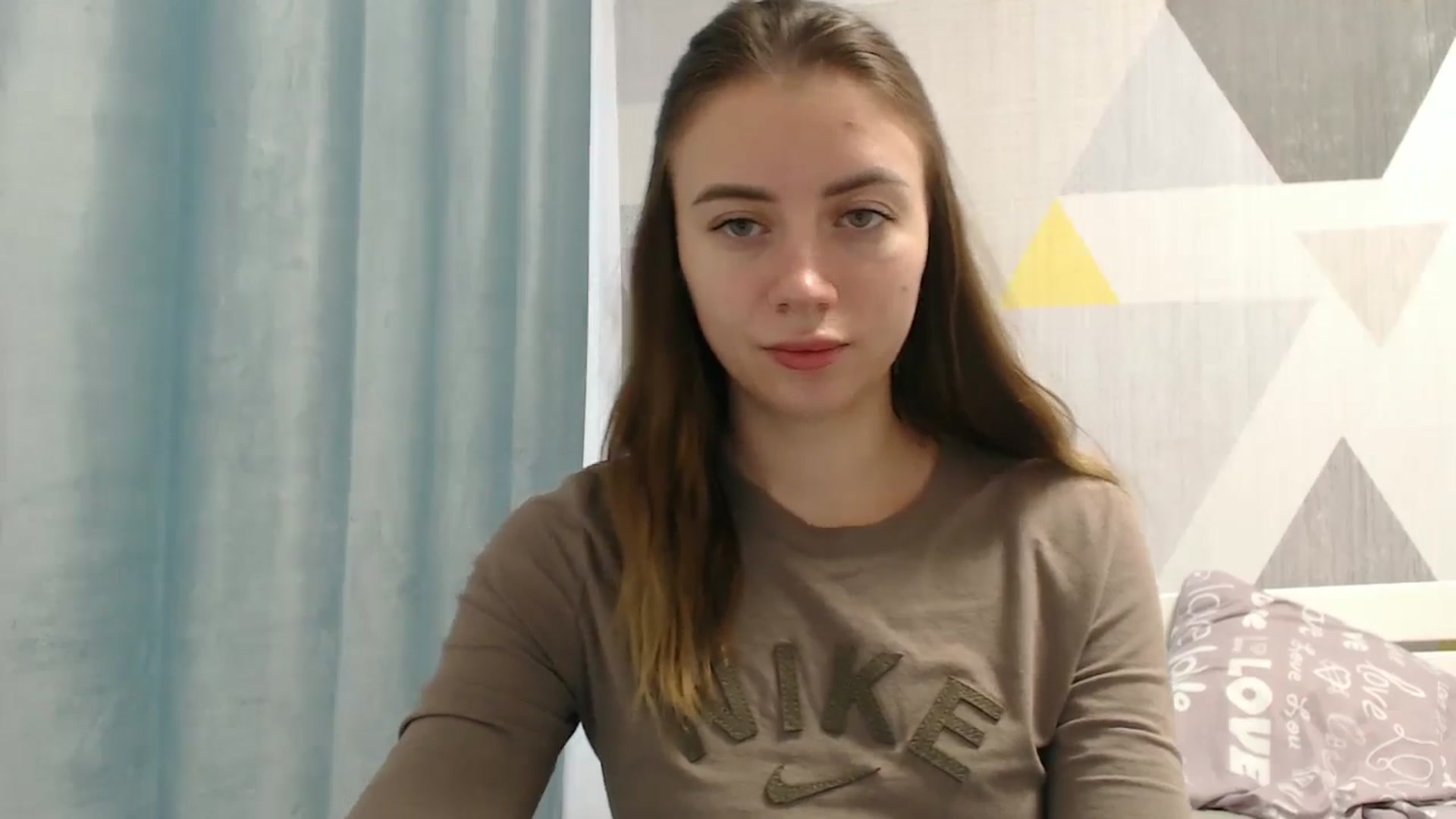 Gallery image thumbnail from Sulfate0's myfreecams stream on, 12/05/2025, 10:11 image 12 of 20