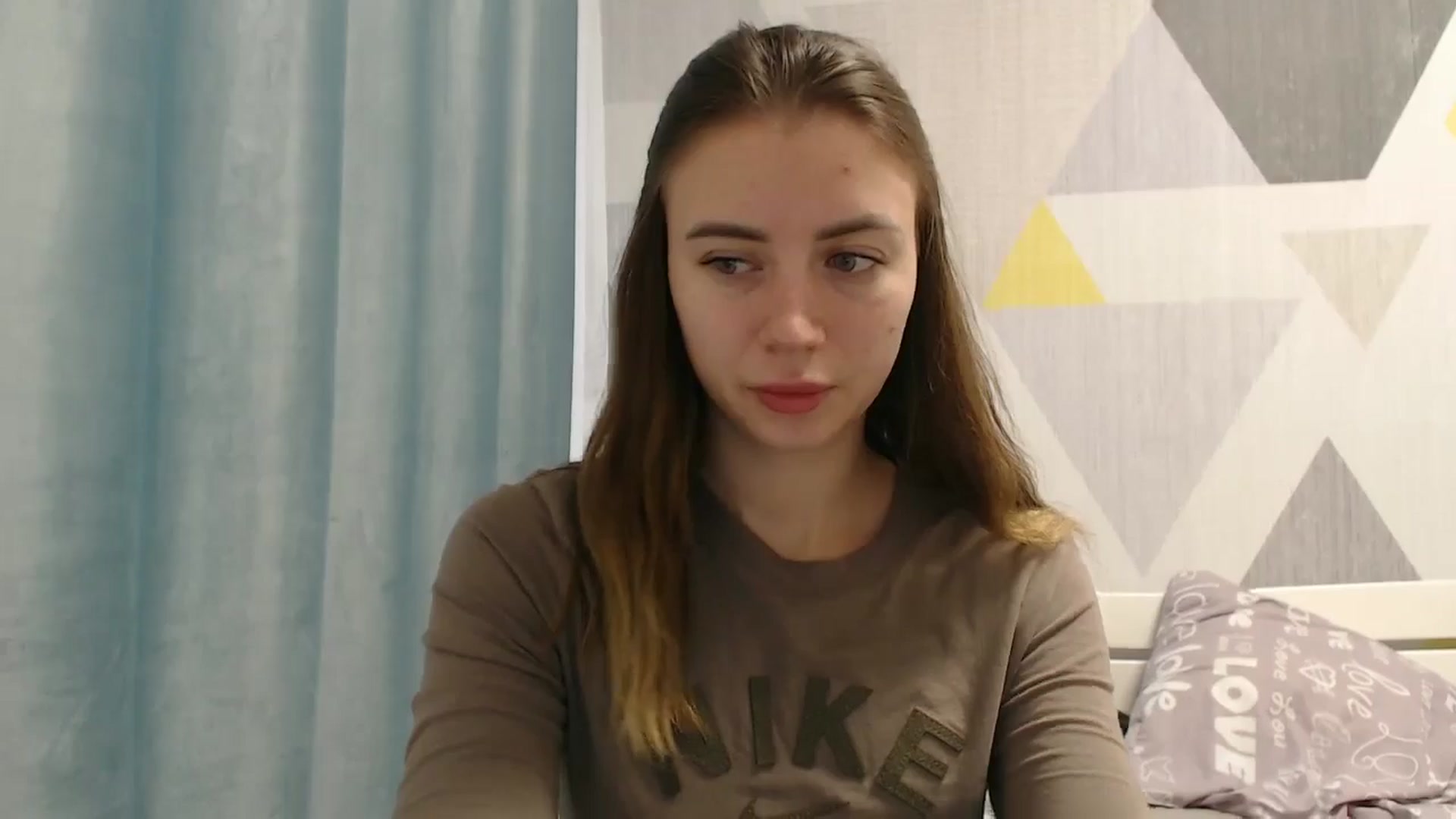 Gallery image thumbnail from Sulfate0's myfreecams stream on, 12/05/2025, 10:11 image 5 of 20