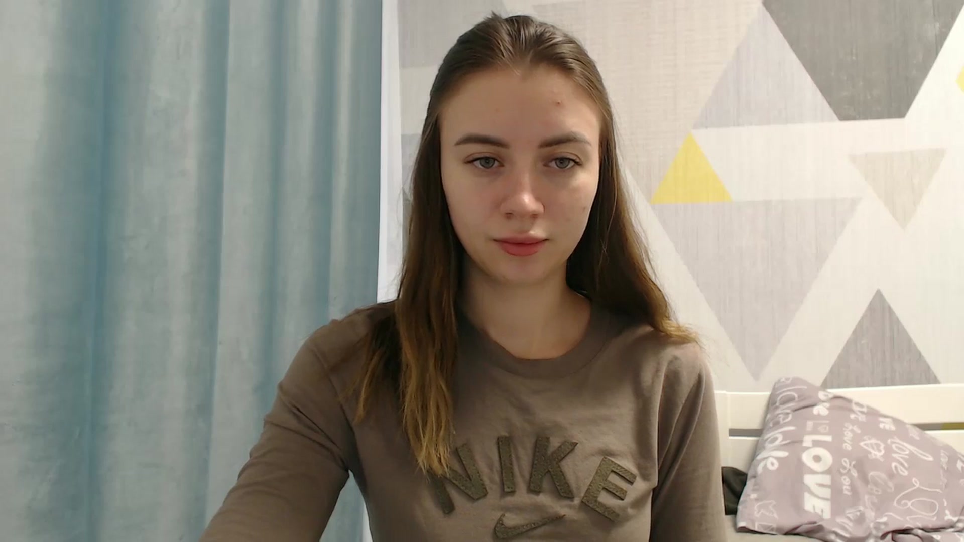 Gallery image thumbnail from Sulfate0's myfreecams stream on, 12/05/2025, 10:11 image 2 of 20