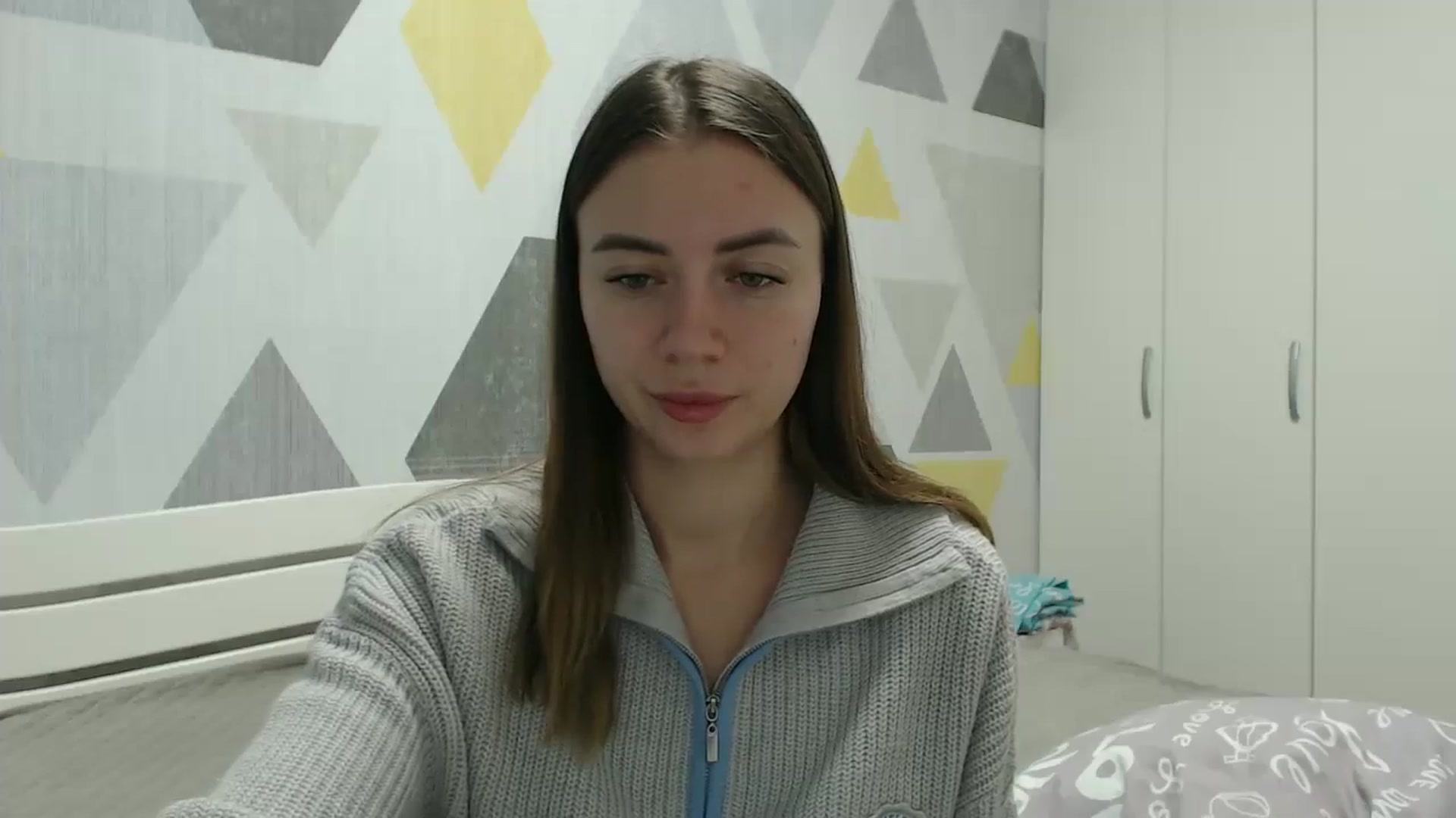 Gallery image thumbnail from Sulfate0's myfreecams stream on, 12/06/2025, 10:45 image 16 of 20