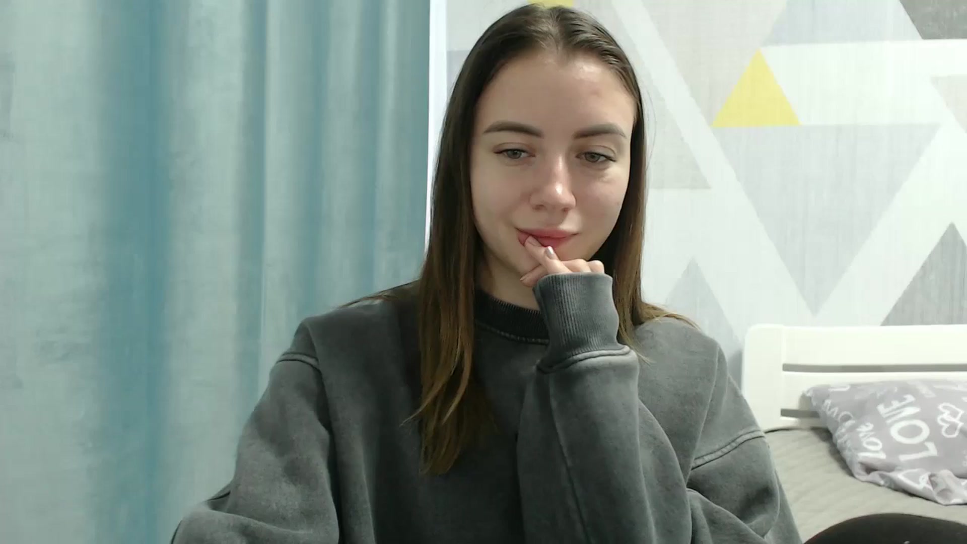 Gallery image thumbnail from Sulfate0's myfreecams stream on, 12/07/2025, 09:52 image 1 of 20