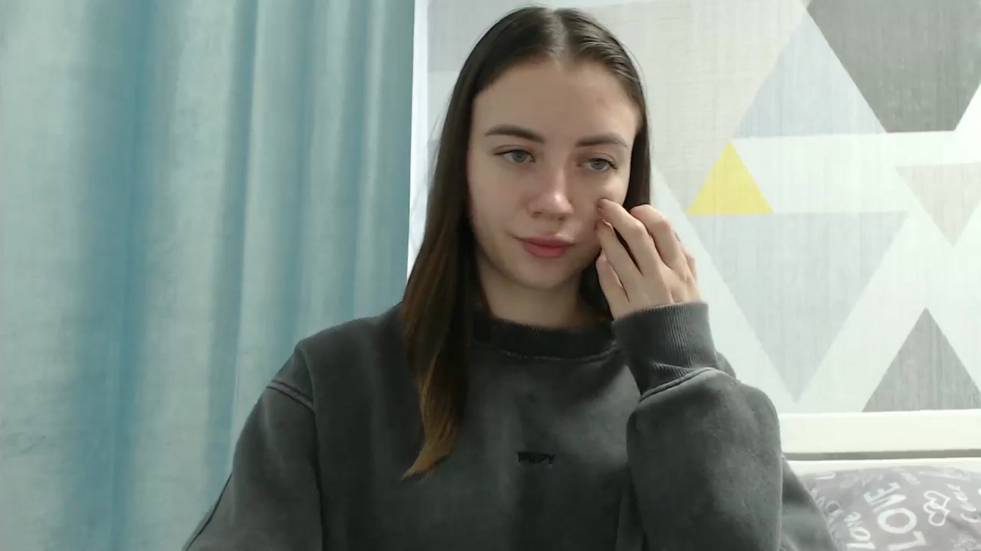 Gallery image thumbnail from Sulfate0's myfreecams stream on, 12/07/2025, 12:30 image 3 of 20