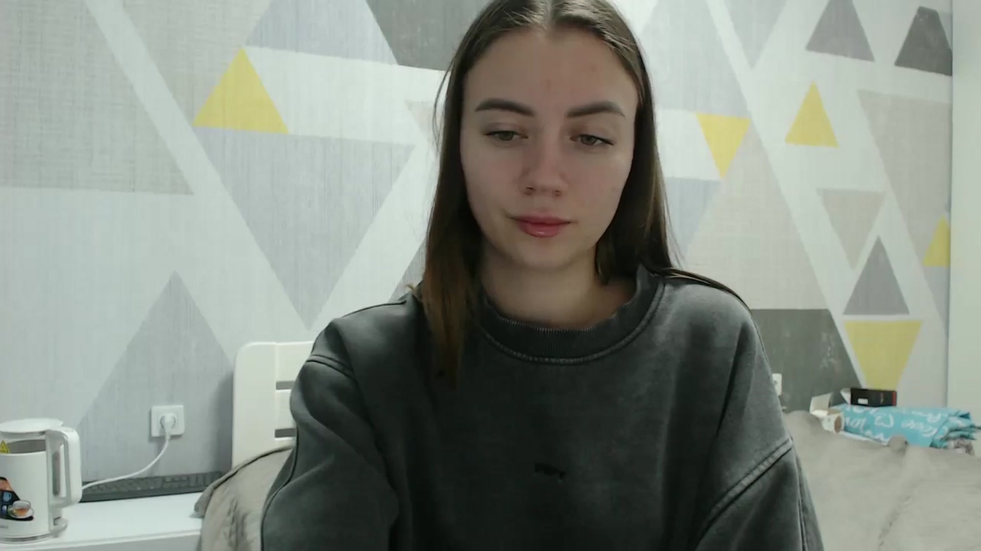Gallery image thumbnail from Sulfate0's myfreecams stream on, 12/08/2025, 10:32 image 19 of 20